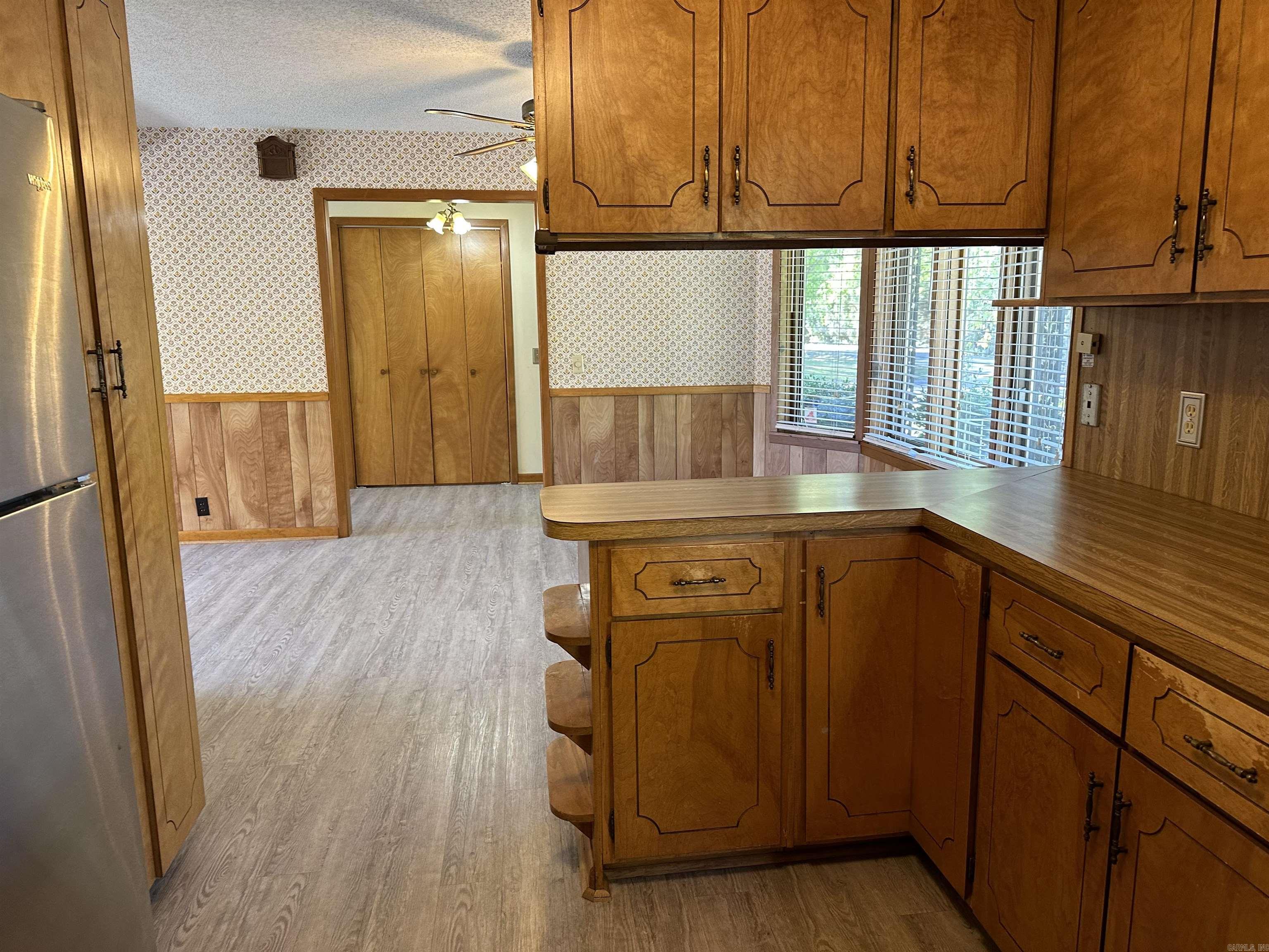 LAKEWOOD ESTATES - Residential