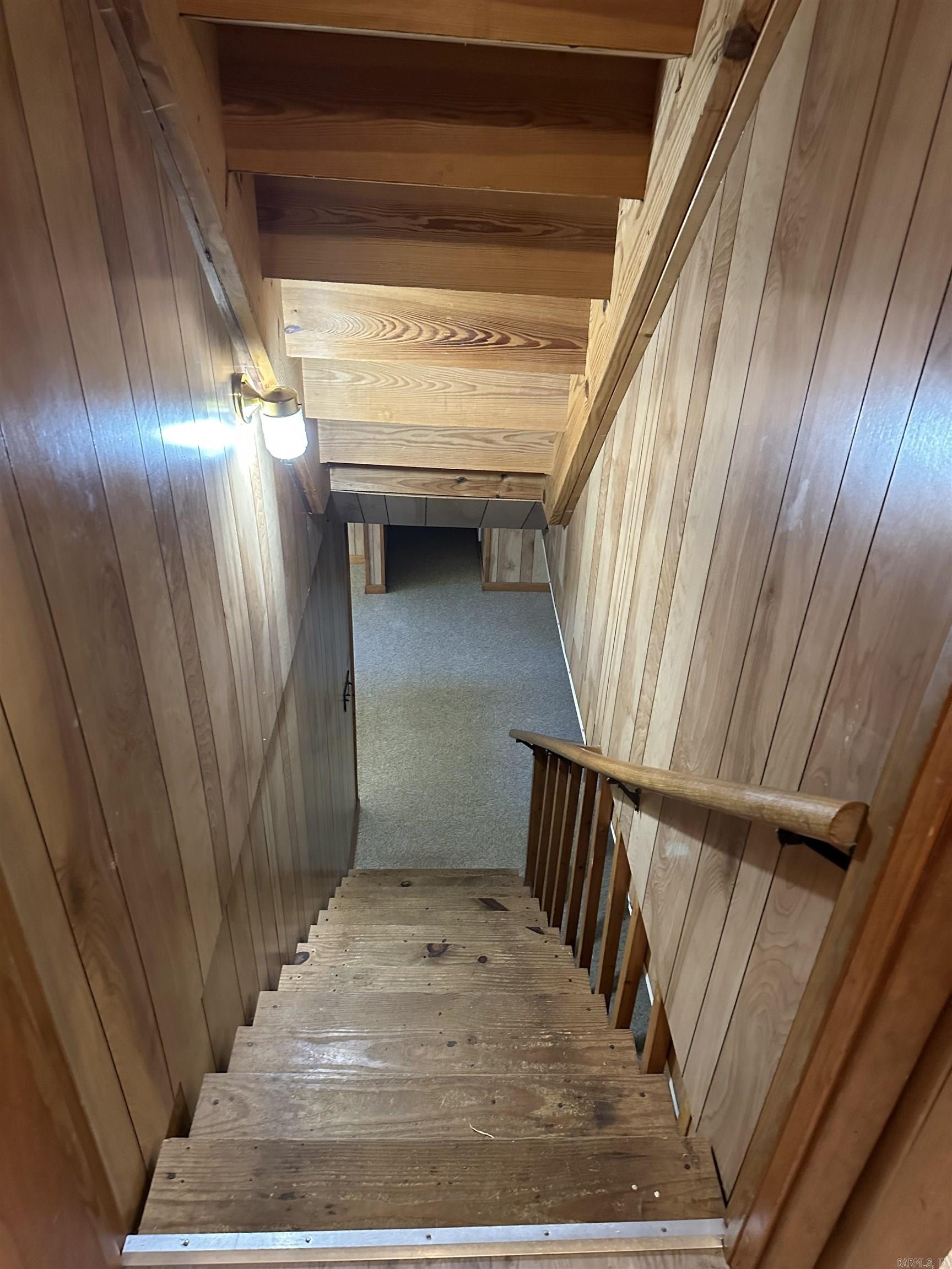 LAKEWOOD ESTATES - Residential