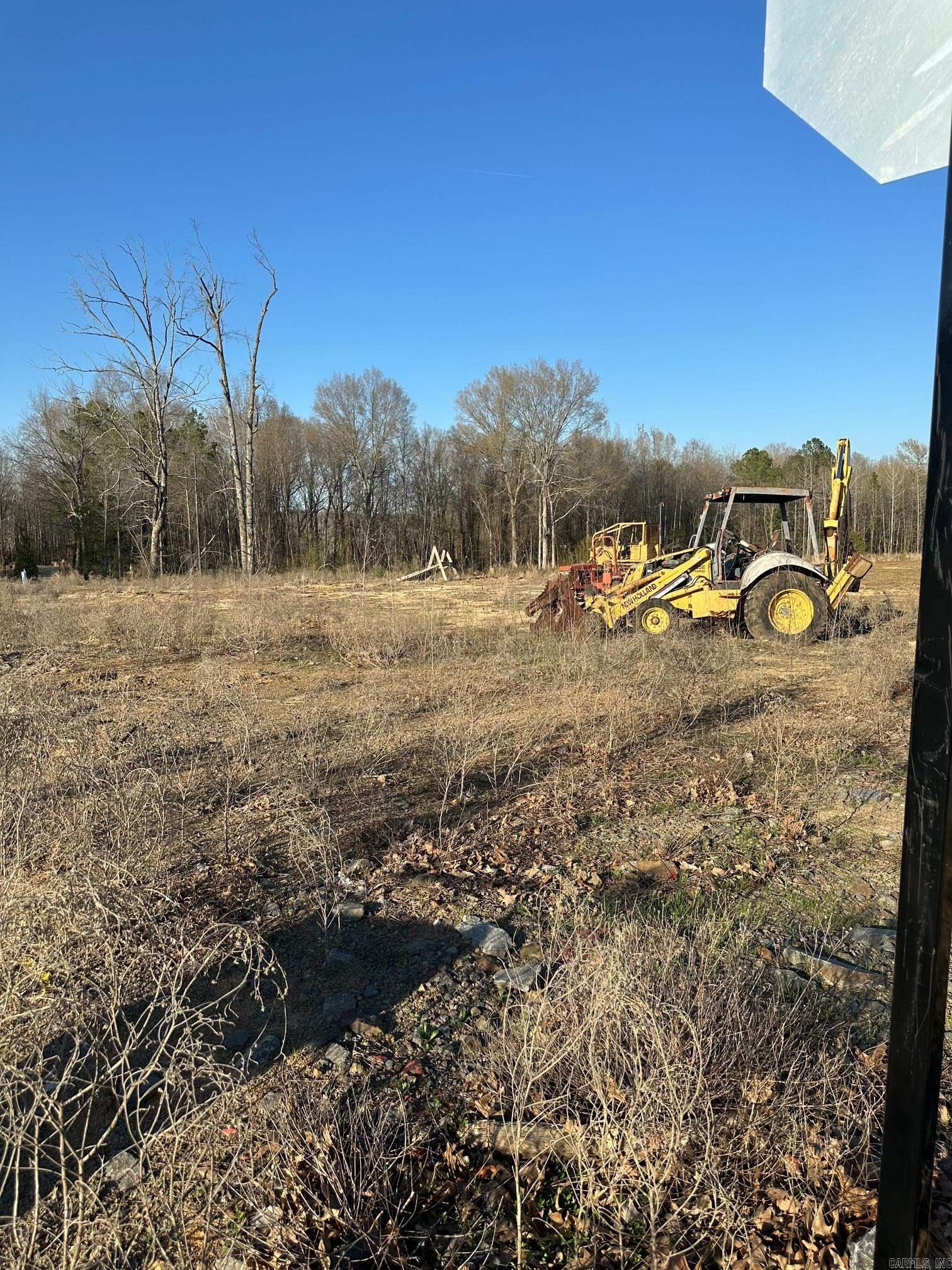 COUNTRY CLUB OF ARK THE - Land