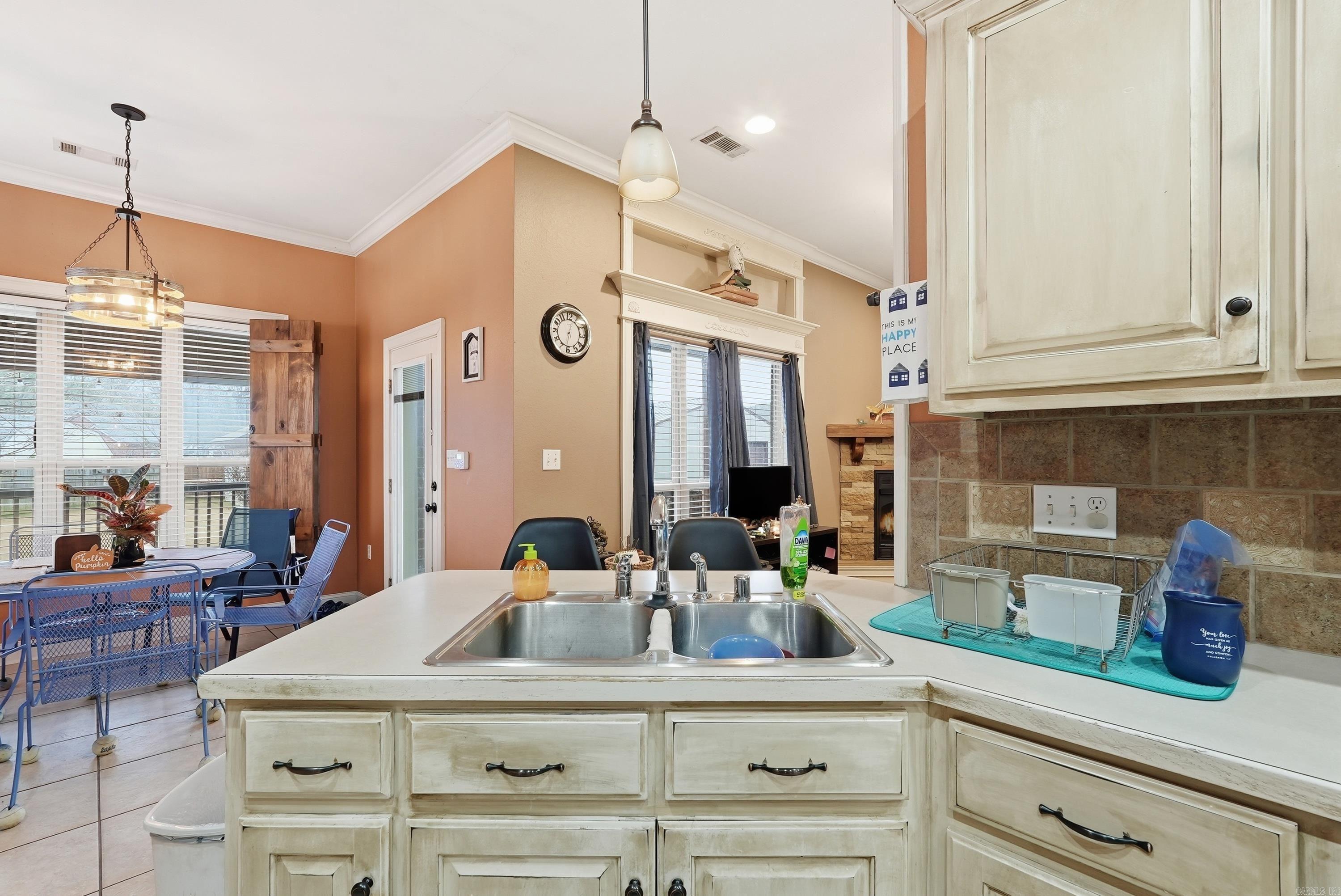 COLONY WEST ADDN - Residential