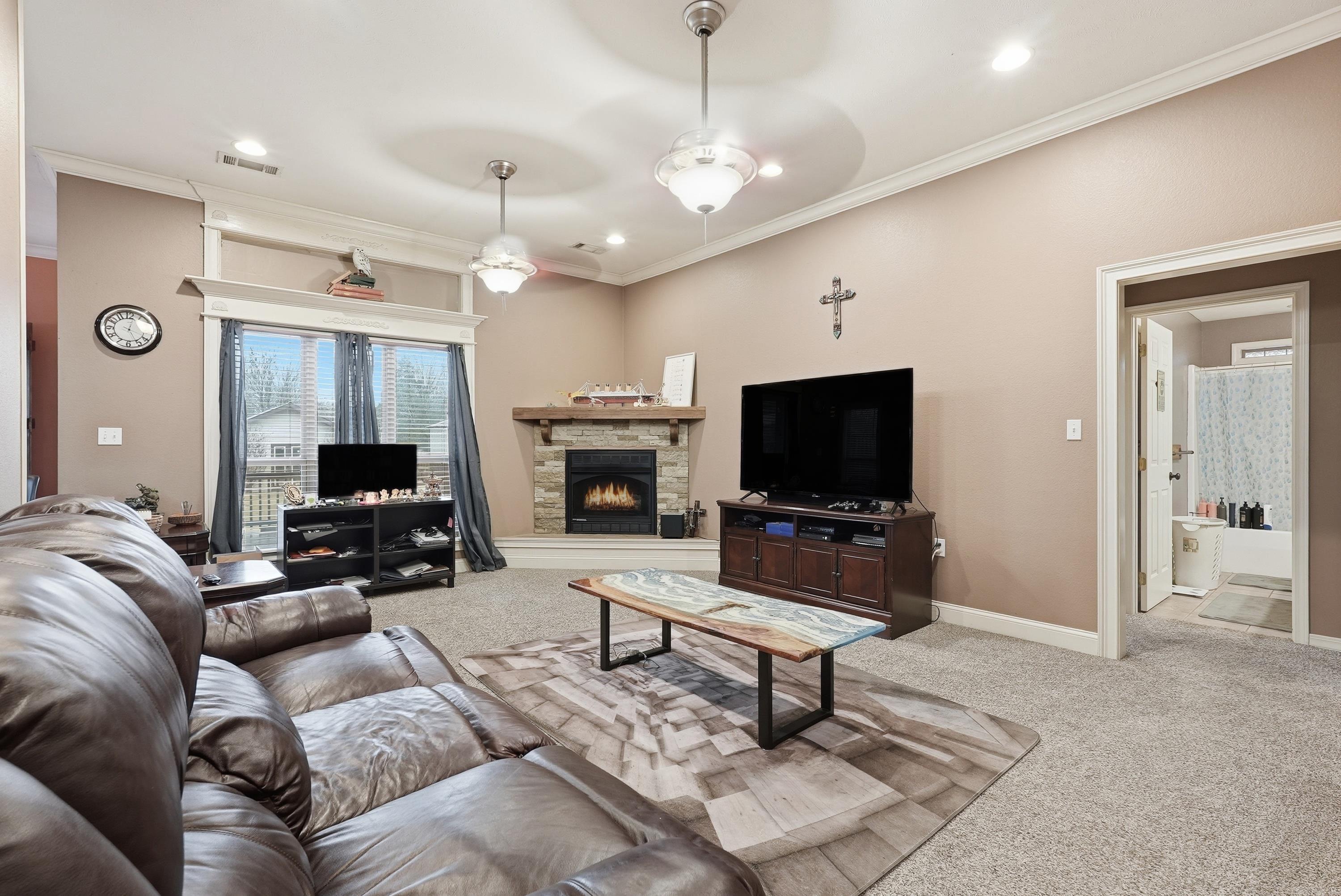 COLONY WEST ADDN - Residential