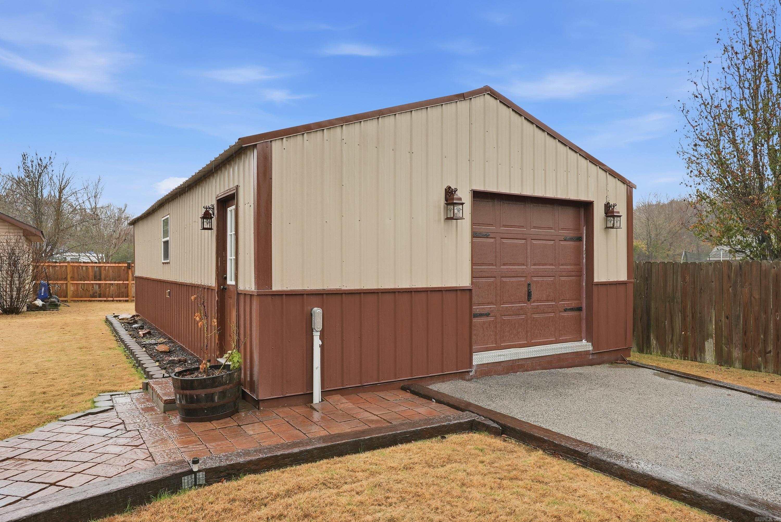 COLONY WEST ADDN - Residential