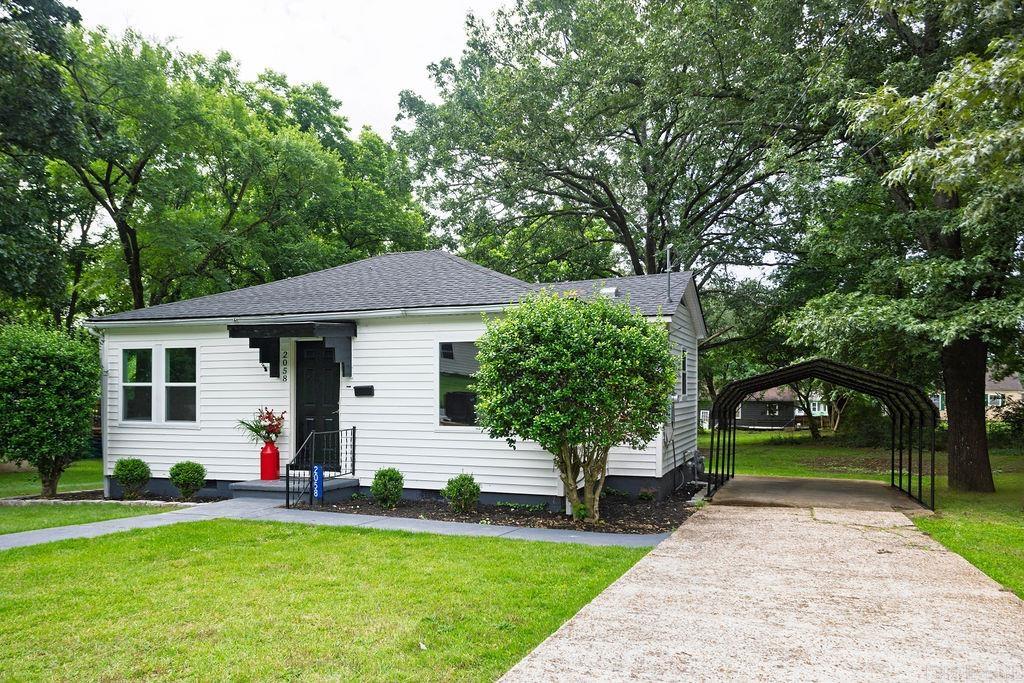 EAST END HGTS - Residential