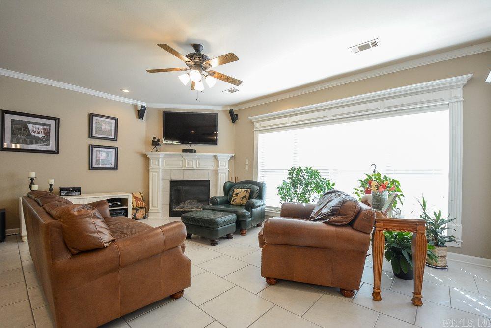 FOXWOOD J - Residential