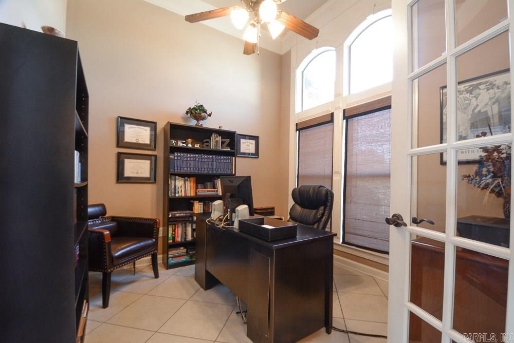 FOXWOOD J - Residential