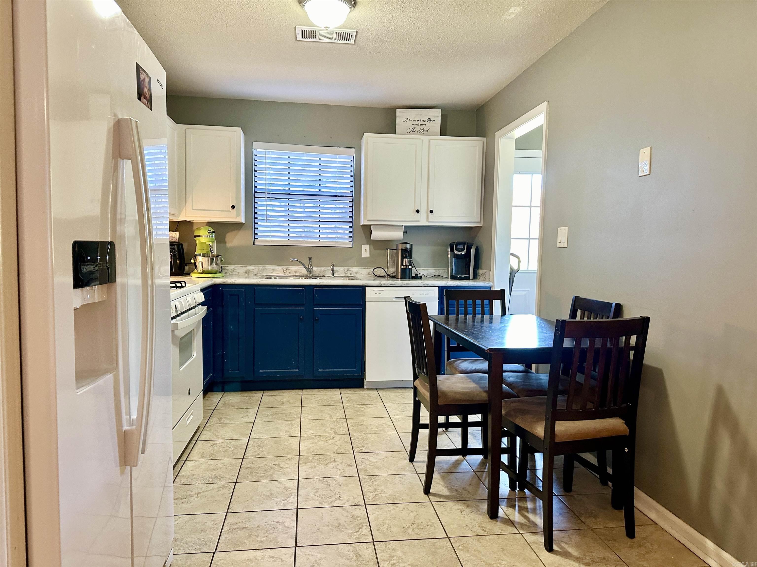 Spring Meadow - Residential