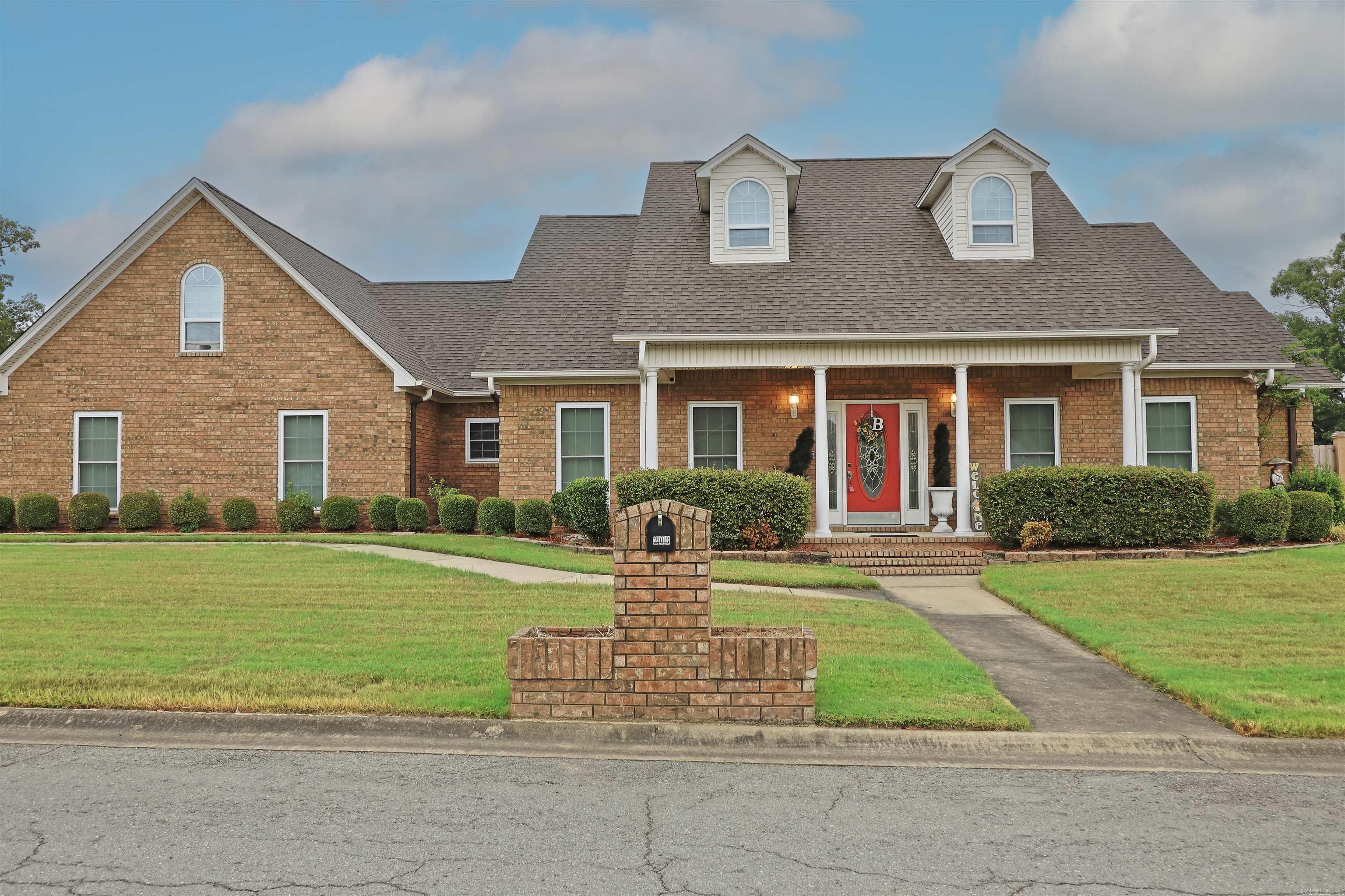 WOODLANDS - Residential