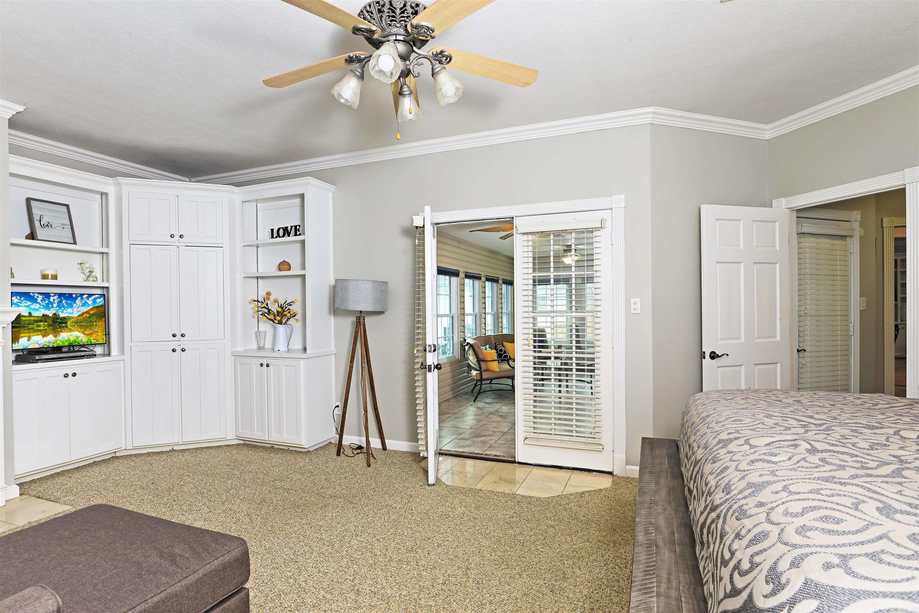WOODLANDS - Residential