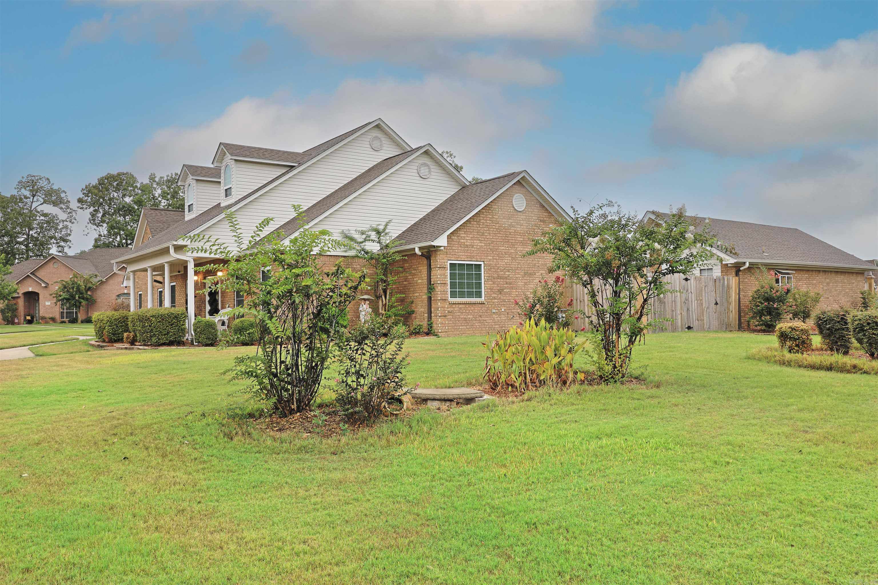 WOODLANDS - Residential