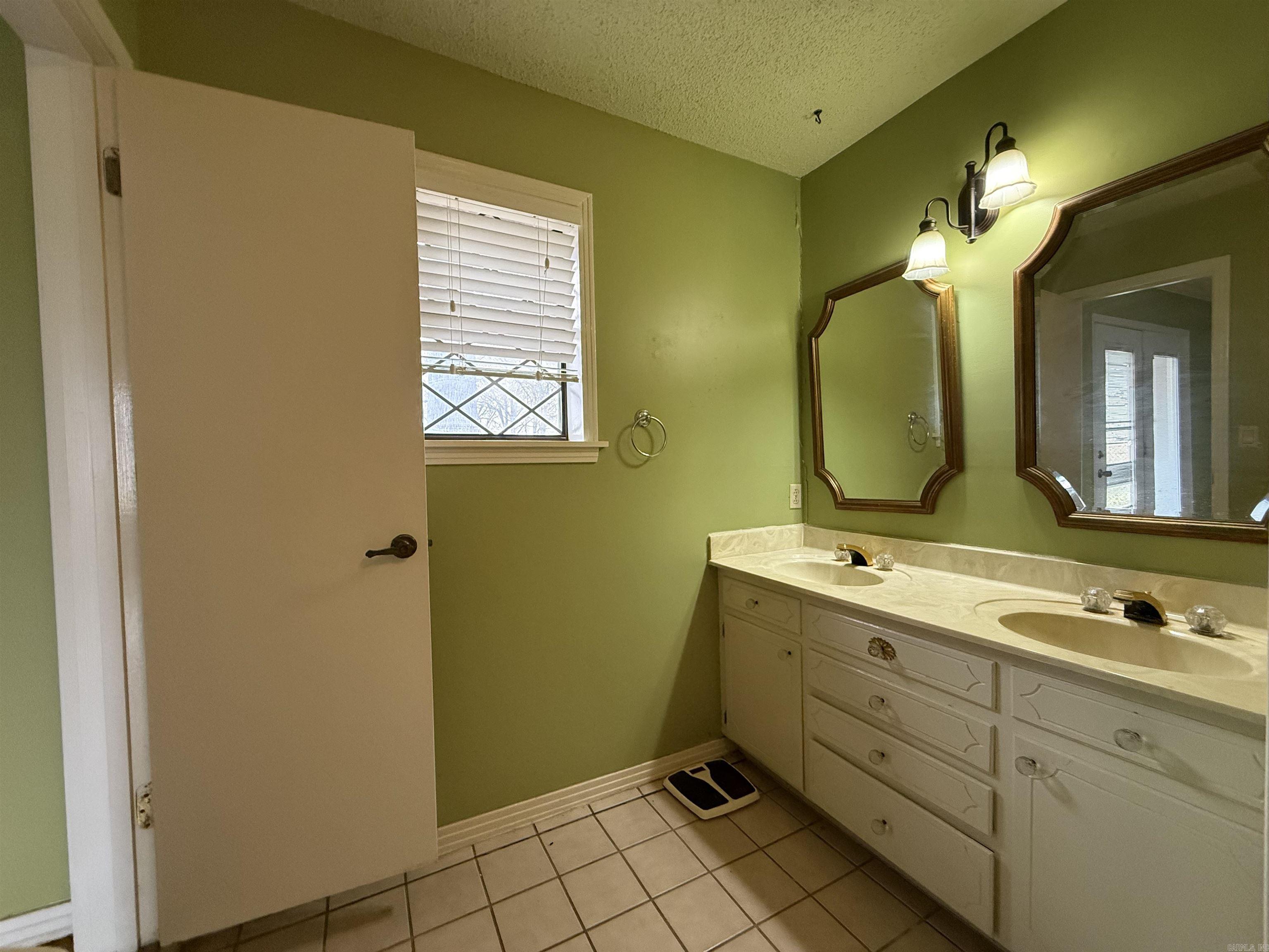 St Francis - Residential