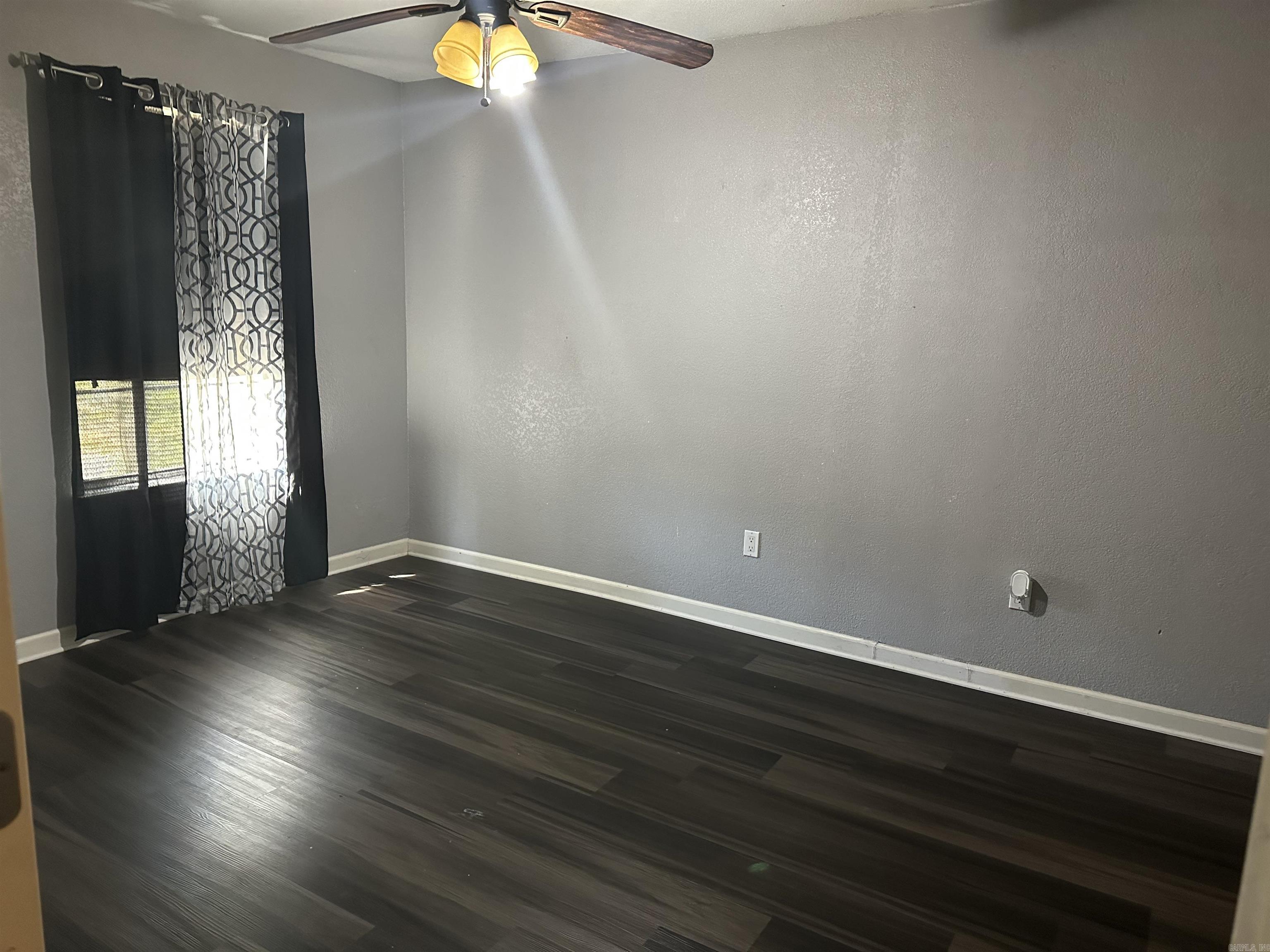 BARROW JOHN - Residential