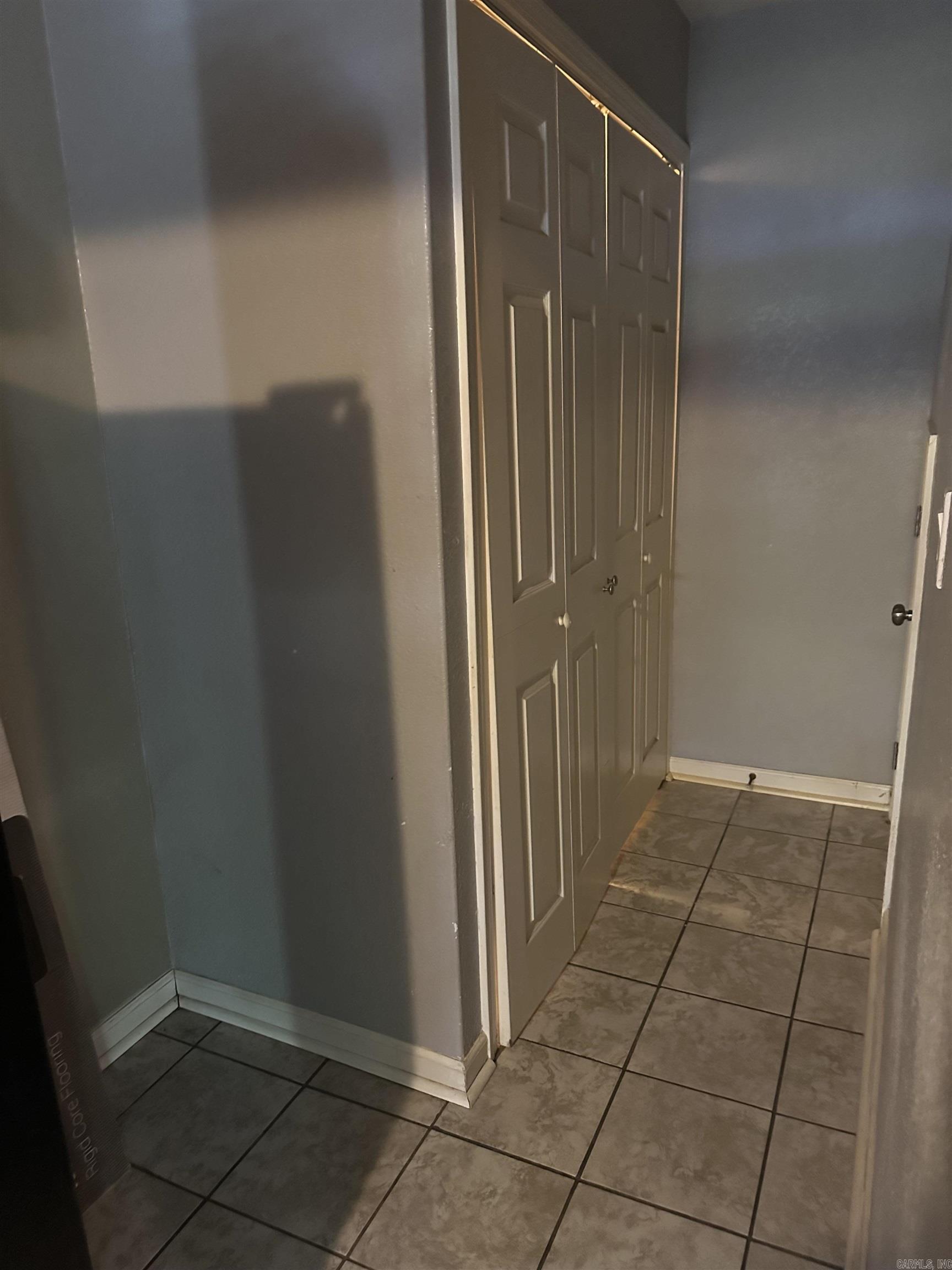 BARROW JOHN - Residential