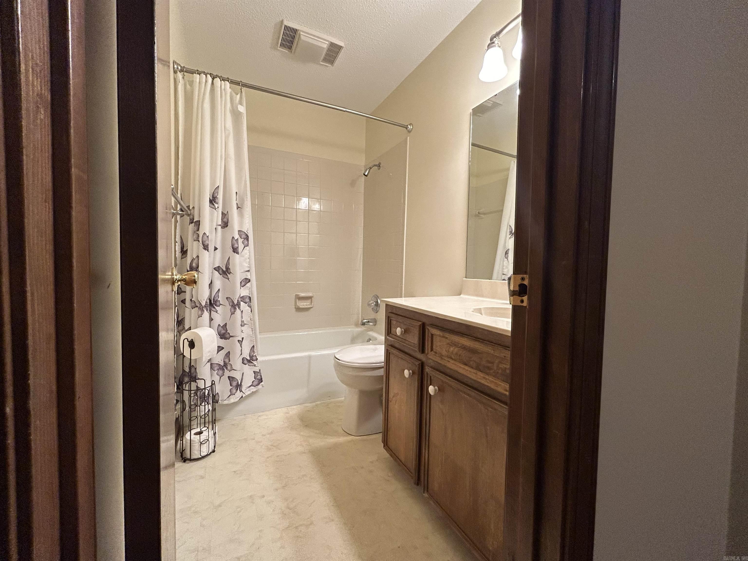 HIGHLAND HILLS - Residential