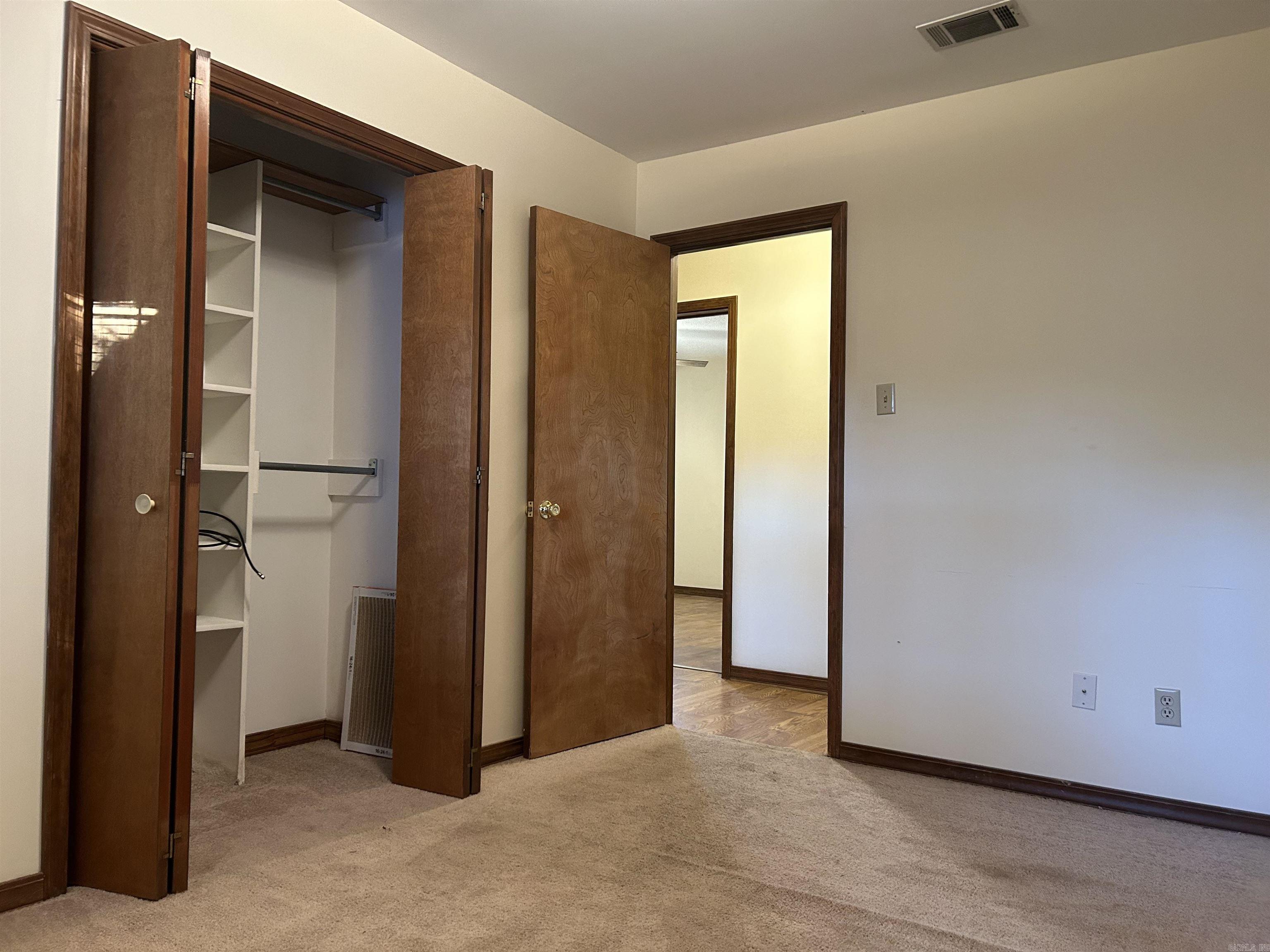 HIGHLAND HILLS - Residential