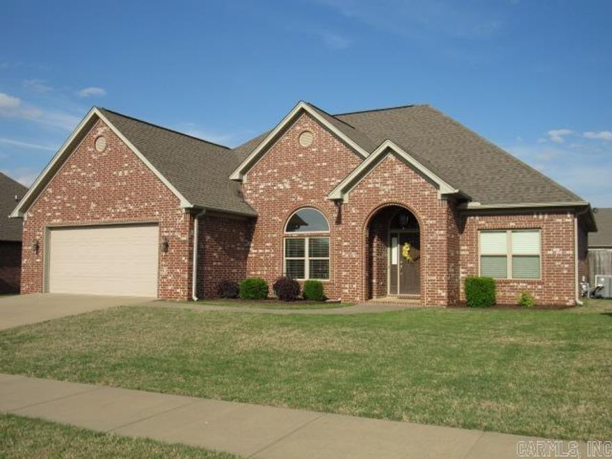 Quality open floor plan with granite counter tops, all stainless steel appliances, cozy outside covered cabana with power, comfortable private back yard, lots of storage, lots of extra room and FEMA rated safe room in the house.  Close to Nutters Chapel Golf Club, minutes to schools, close to shopping and short travel to Interstate 40.