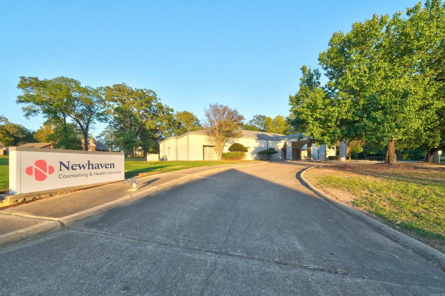 Former Newhaven location located at 412 N. Vines Street in Magnolia, AR is now for sale. This building offers unlimited opportunities for a medical facility, professional services, or business office spaces. Ample parking, waiting room, front desk/reception, multiple office spaces, kitchen/staff lounge, men's and women's restrooms, and more.