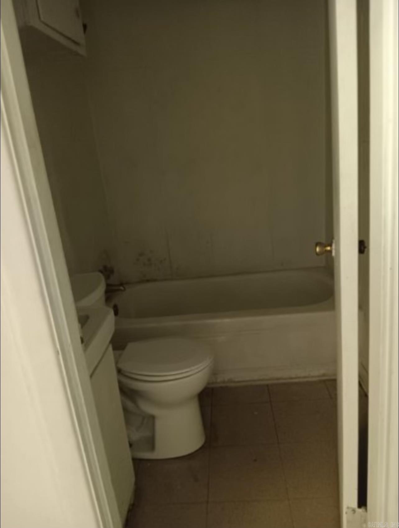 Jacksonville - Commercial Sale