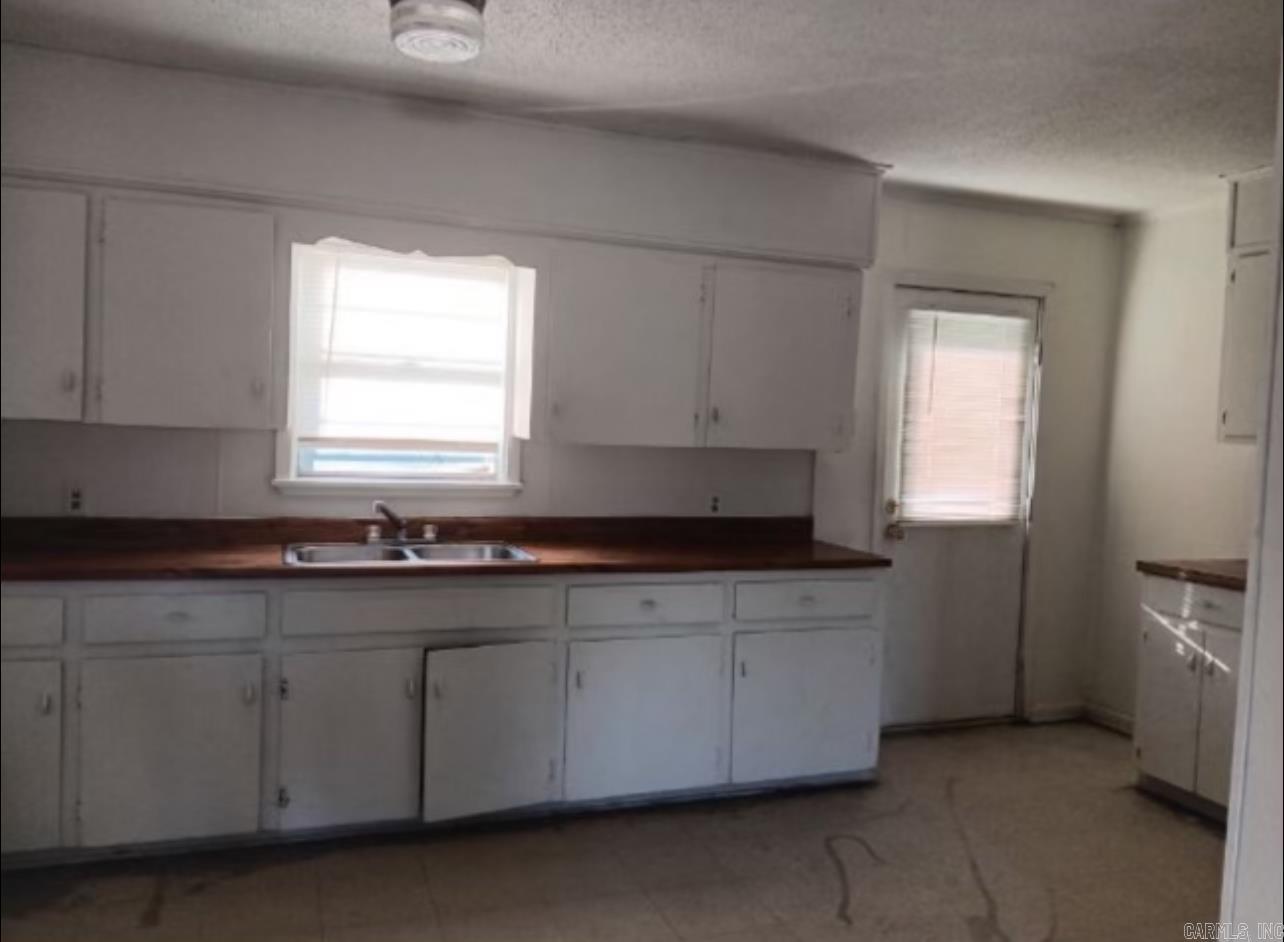 Jacksonville - Commercial Sale