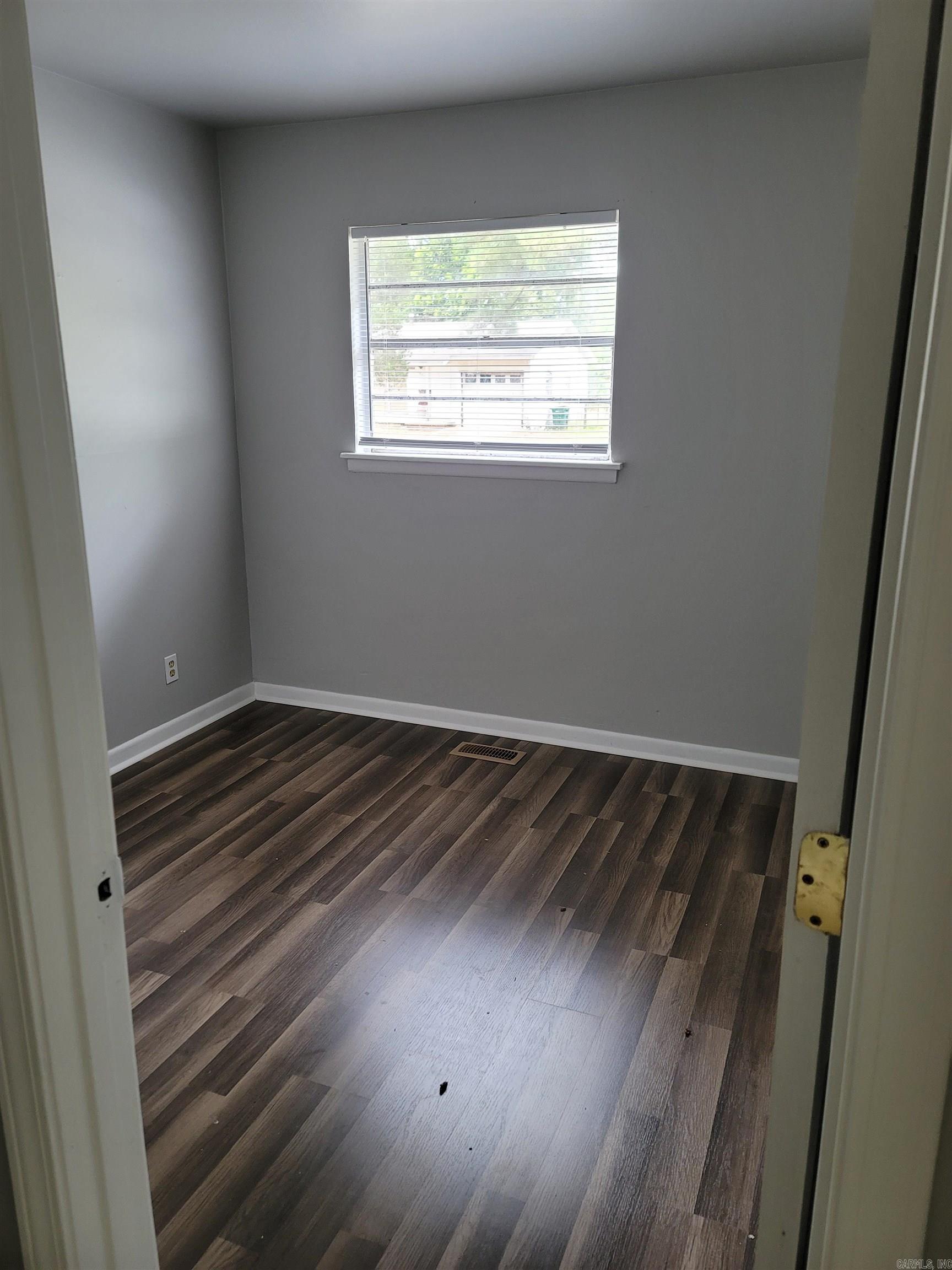 Meadow Park - Residential Lease