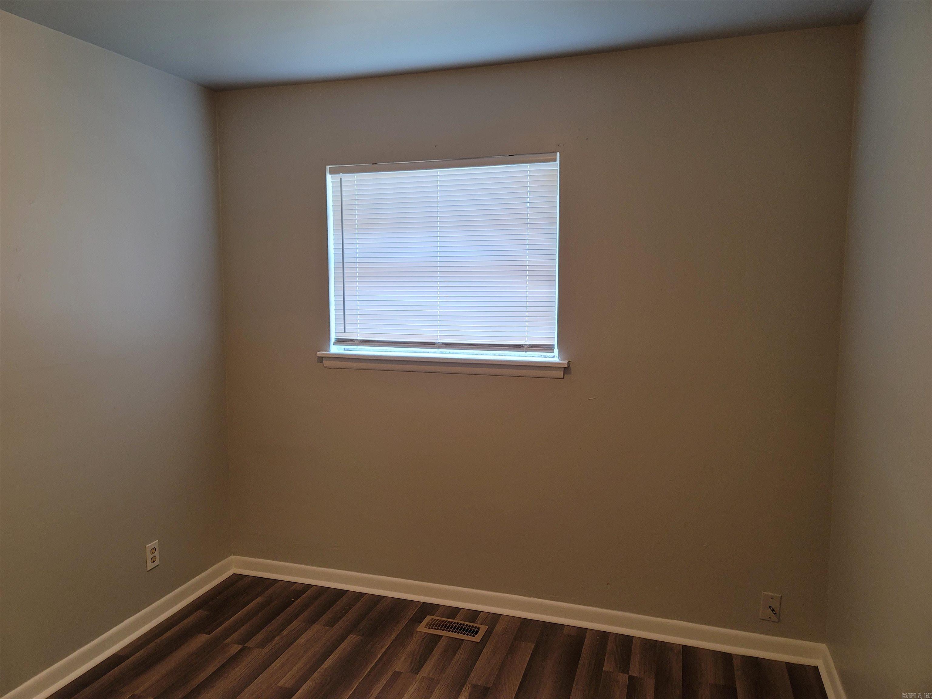 Meadow Park - Residential Lease