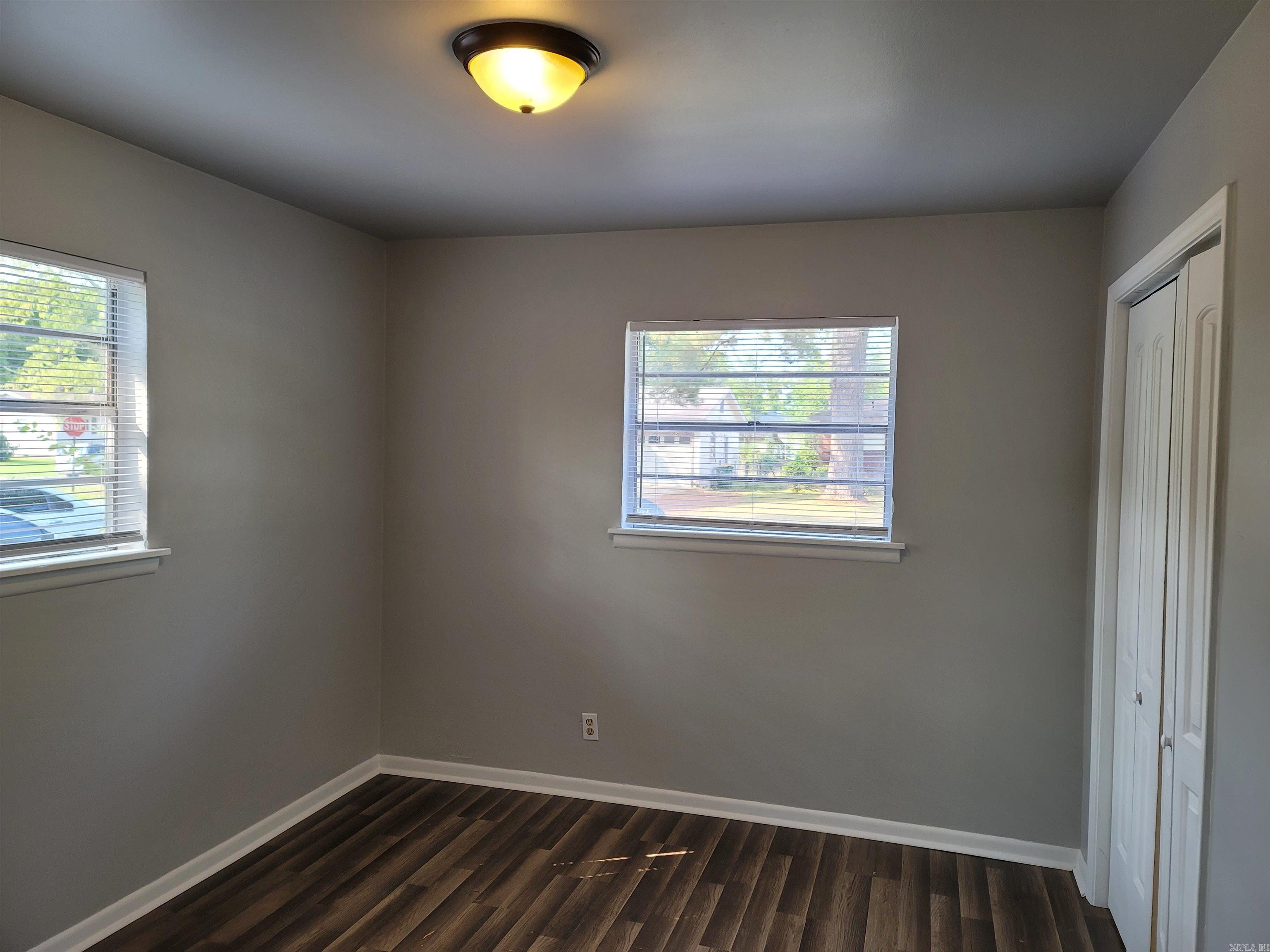 Meadow Park - Residential Lease