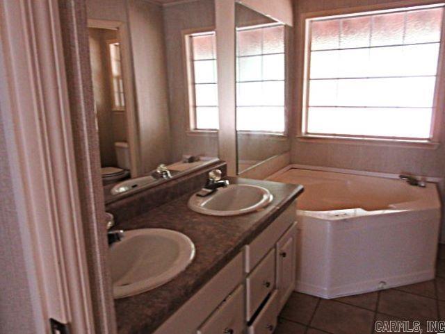 HICKORY HILLS - Residential