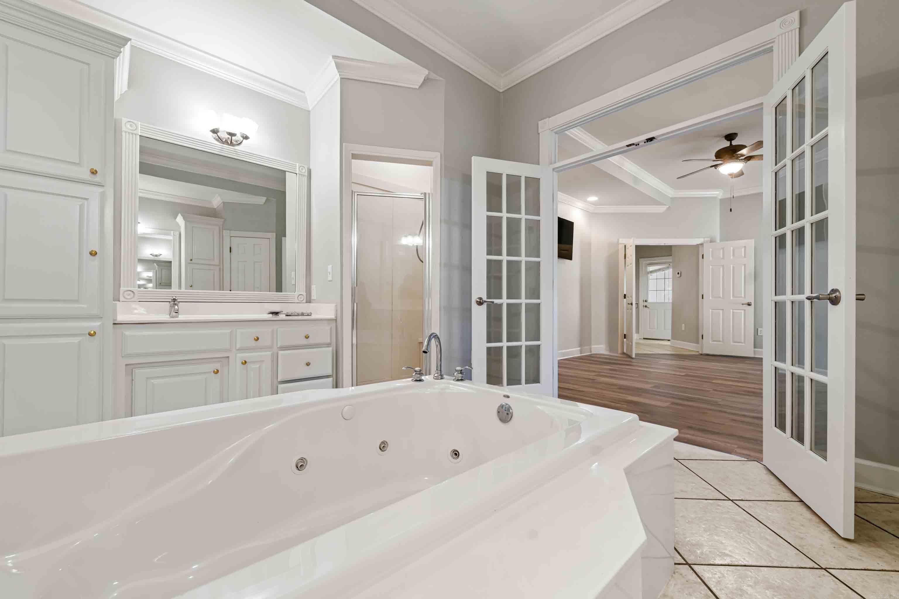 HURRICANE LAKE EST - Residential