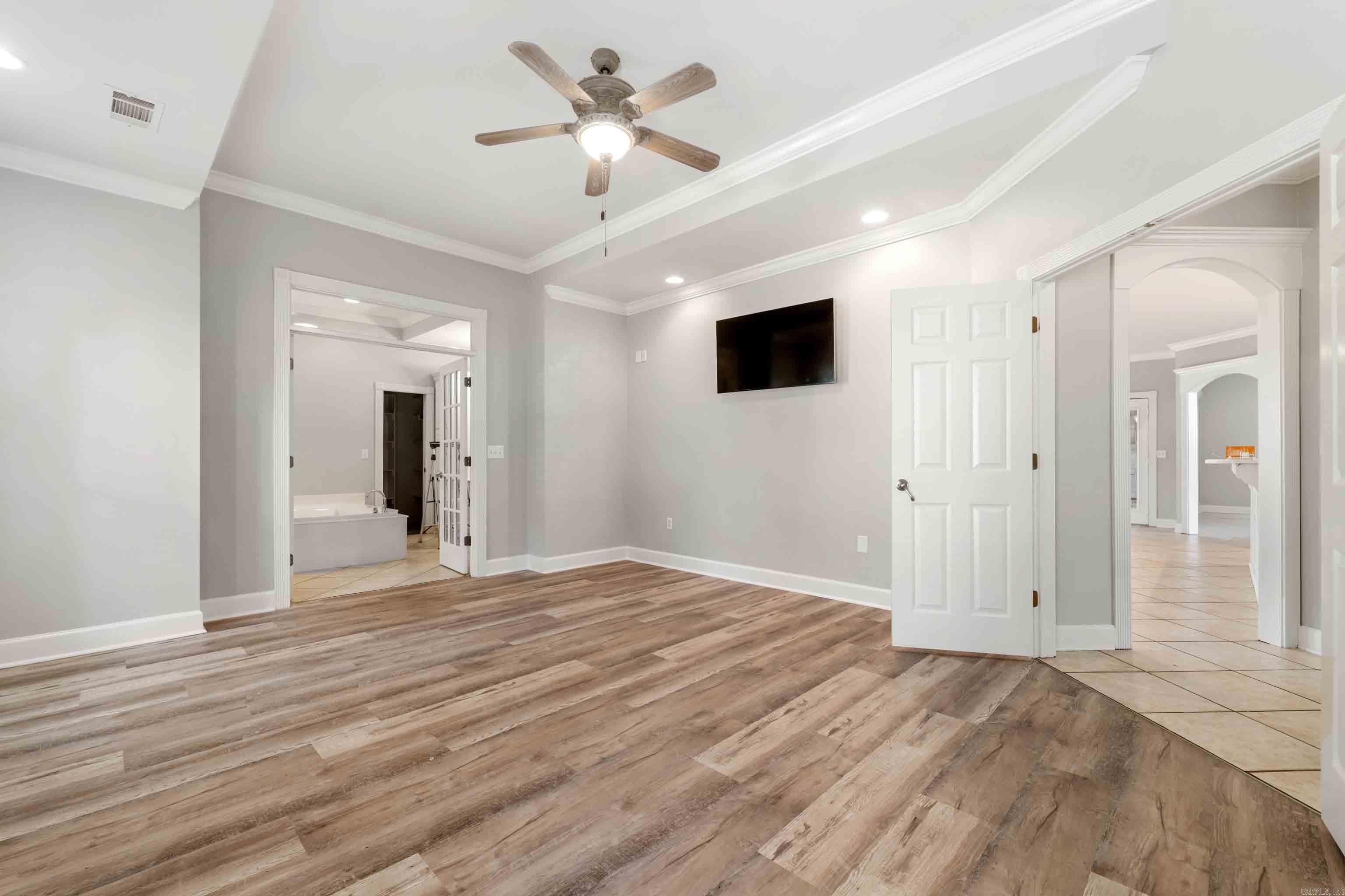 HURRICANE LAKE EST - Residential