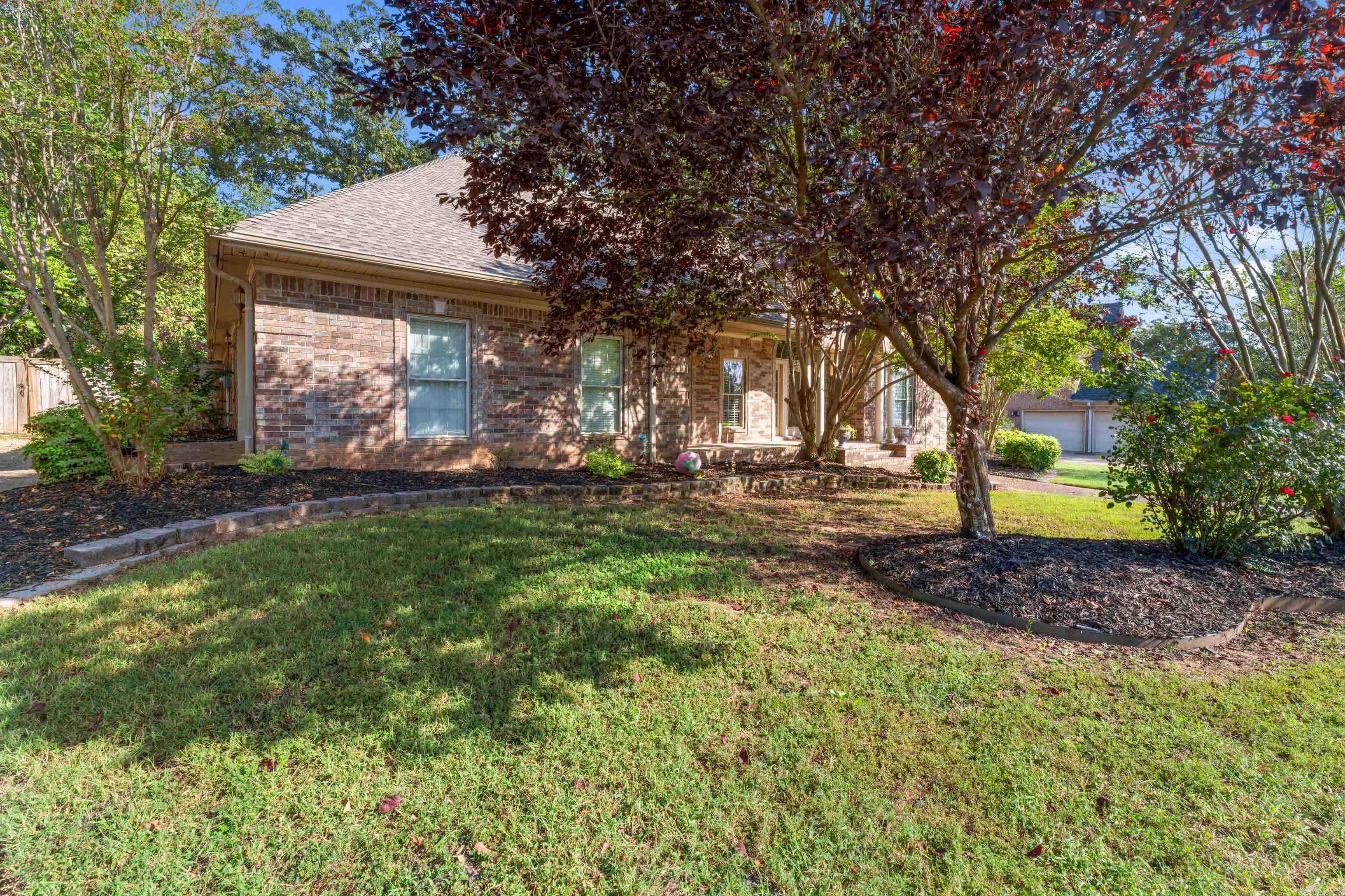 HURRICANE LAKE EST - Residential