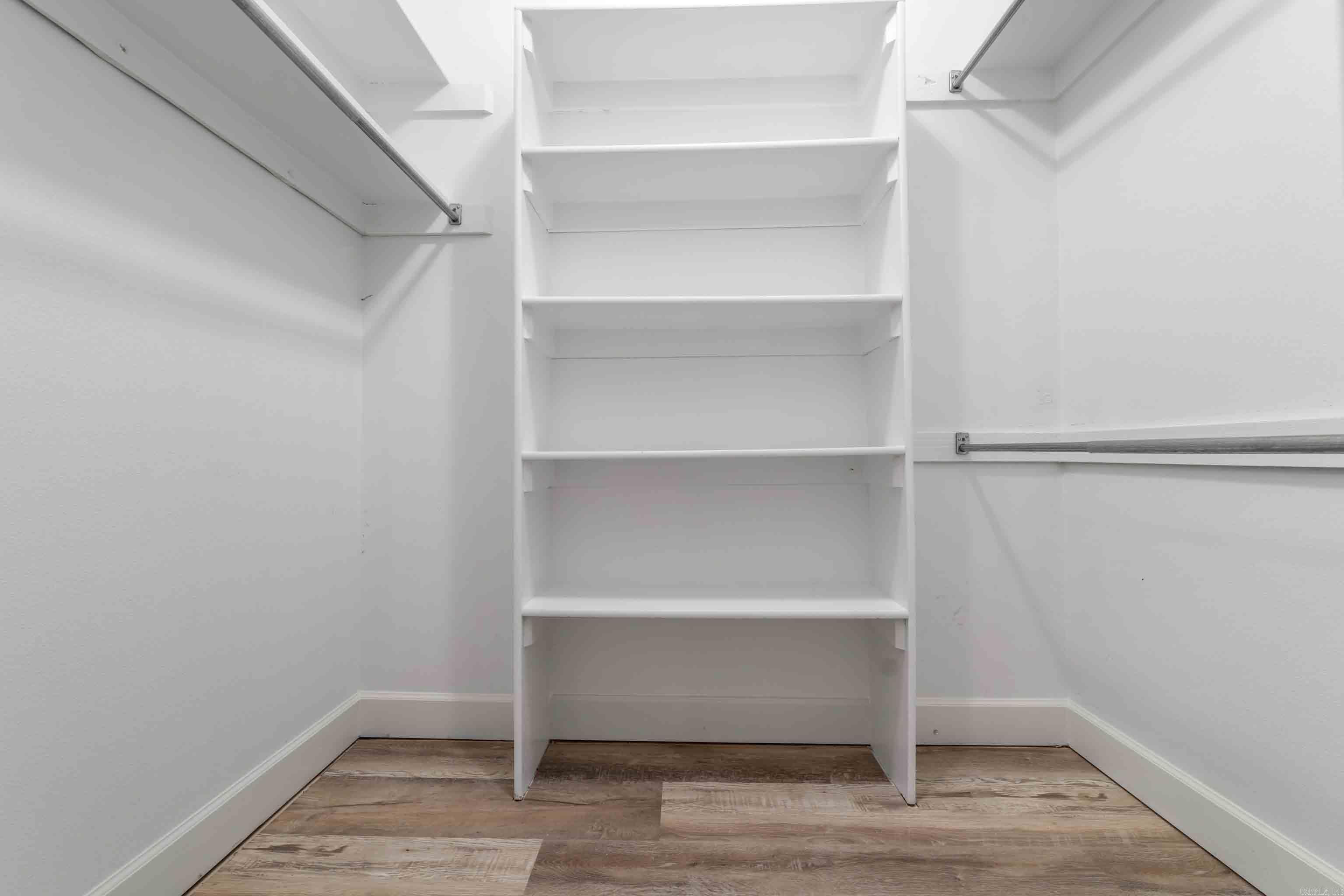 HURRICANE LAKE EST - Residential