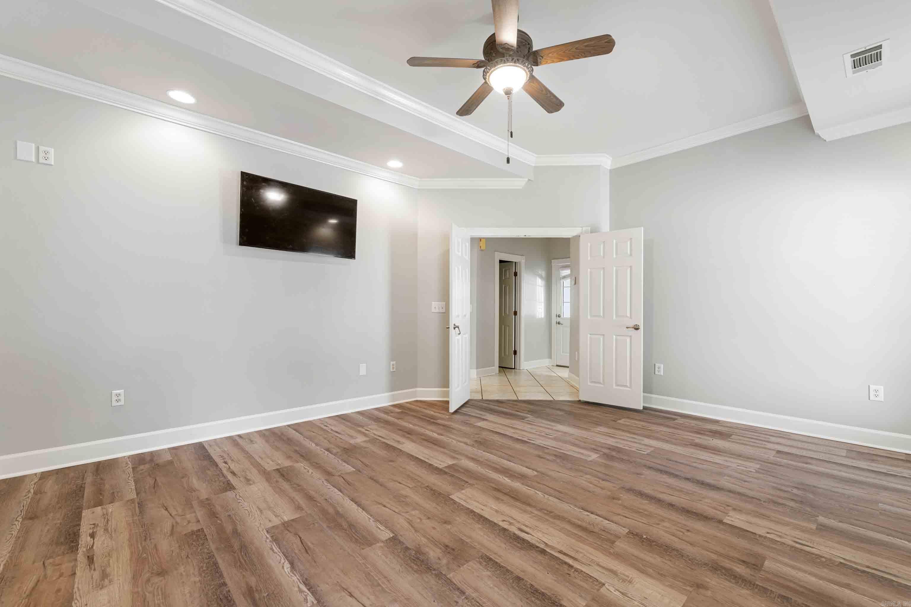 HURRICANE LAKE EST - Residential