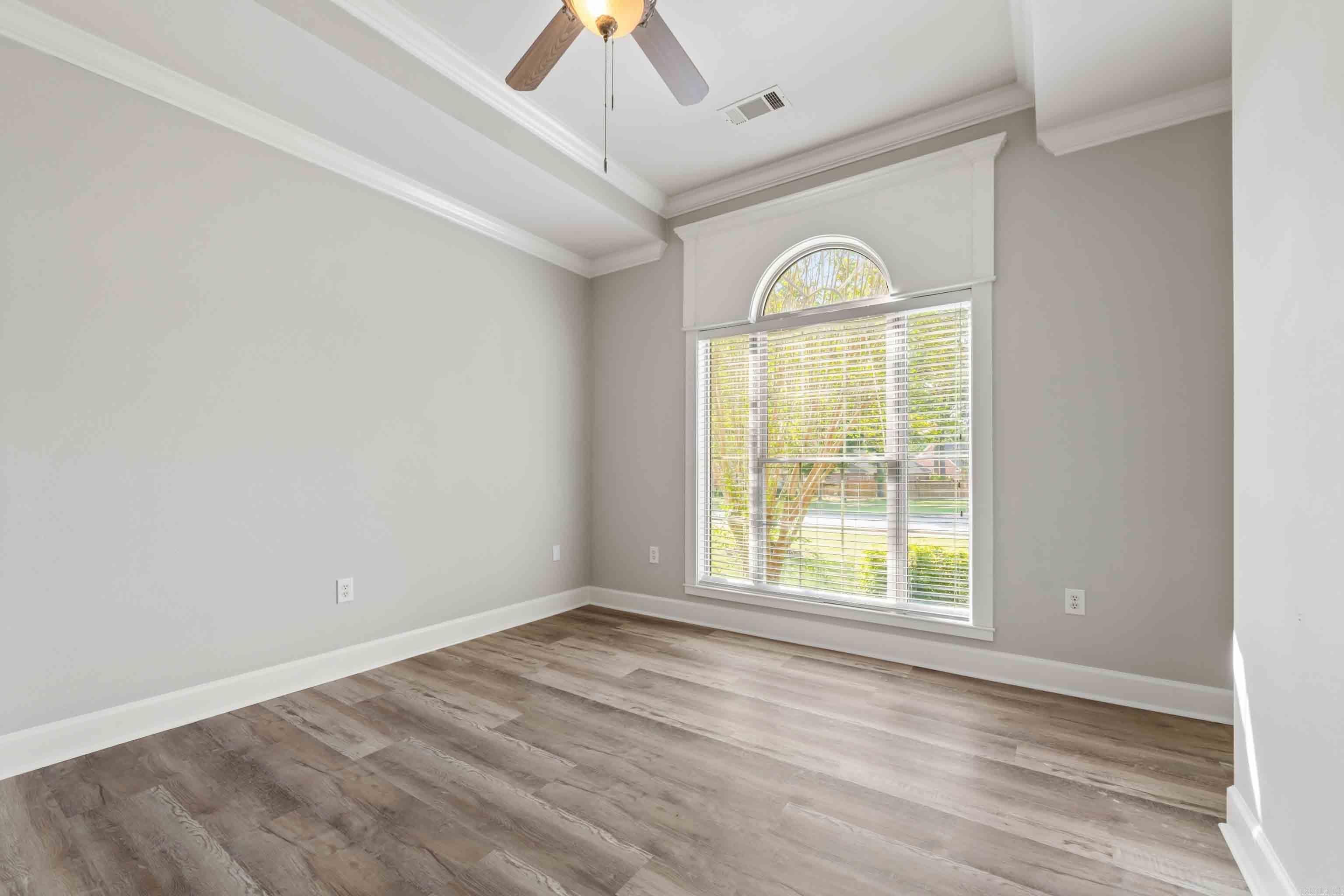 HURRICANE LAKE EST - Residential