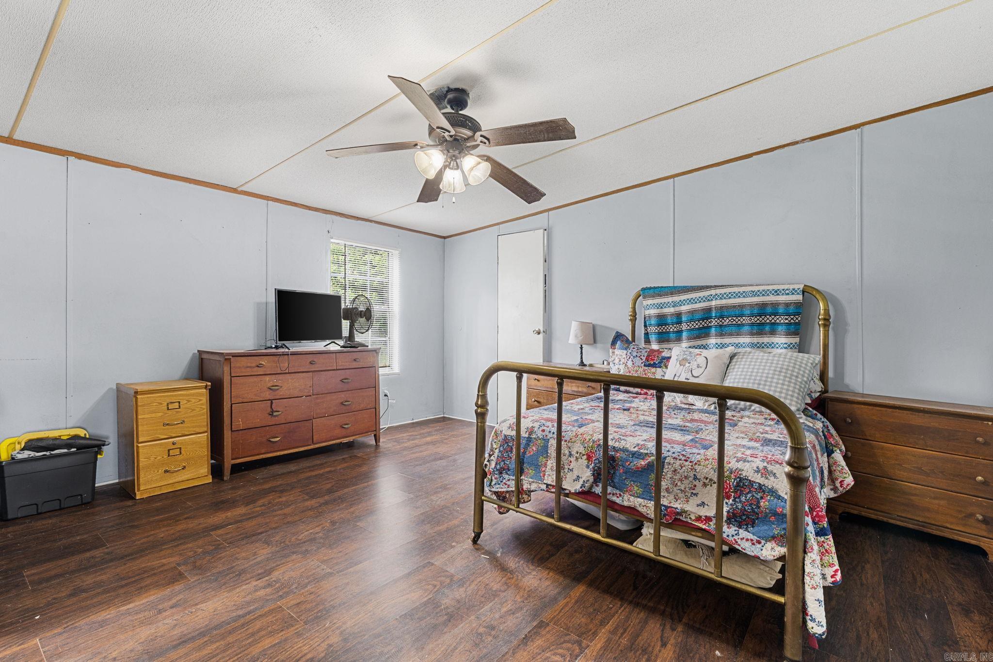 BAYOU METO PLACE - Residential