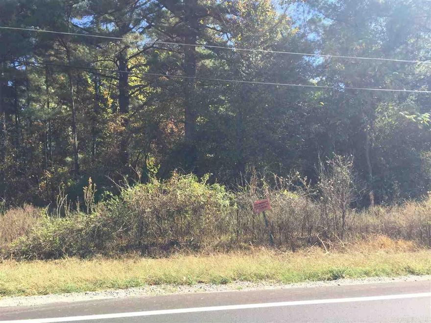 ACREAGE ON PAVED ROAD, GREAT PLACE TO BUILD, UTILITIES ARE AVAILABLE,  GLEN ROSE SCHOOLS. ADDITIONAL ACREAGE AVAILABLE.