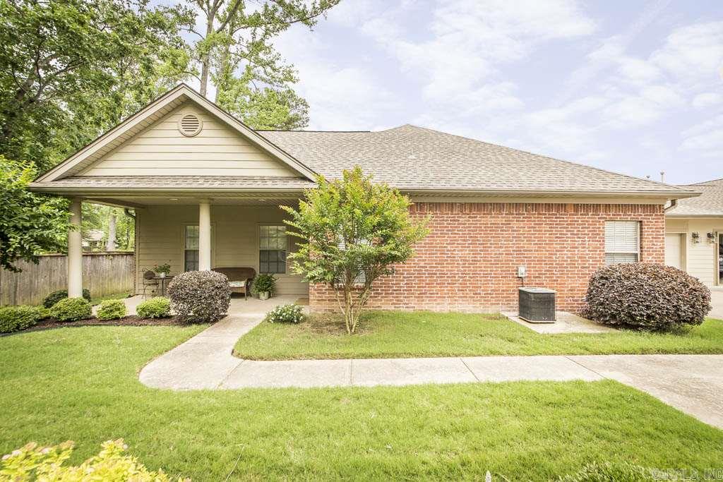 Gated patio home. Home features a split bedroom plan, 2 bedrooms, 2 bathrooms, spacious master, open floor plan. Cheery kitchen with breakfast bar, tons of cabinets, desk area, private screened in sun room, 2 car garage. Lawn Maintenance included. See agent remarks.