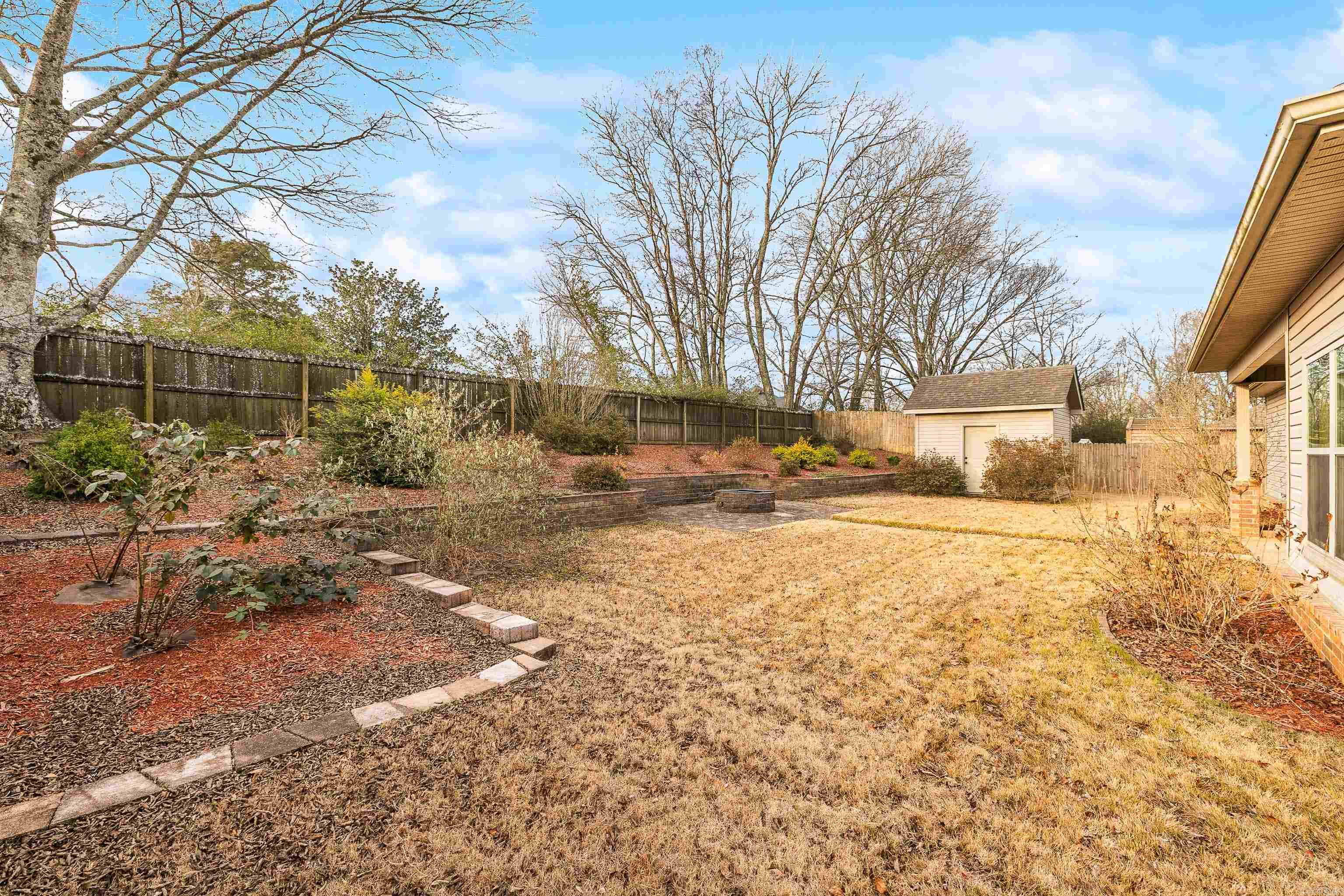 COLDWATER CREEK - Residential