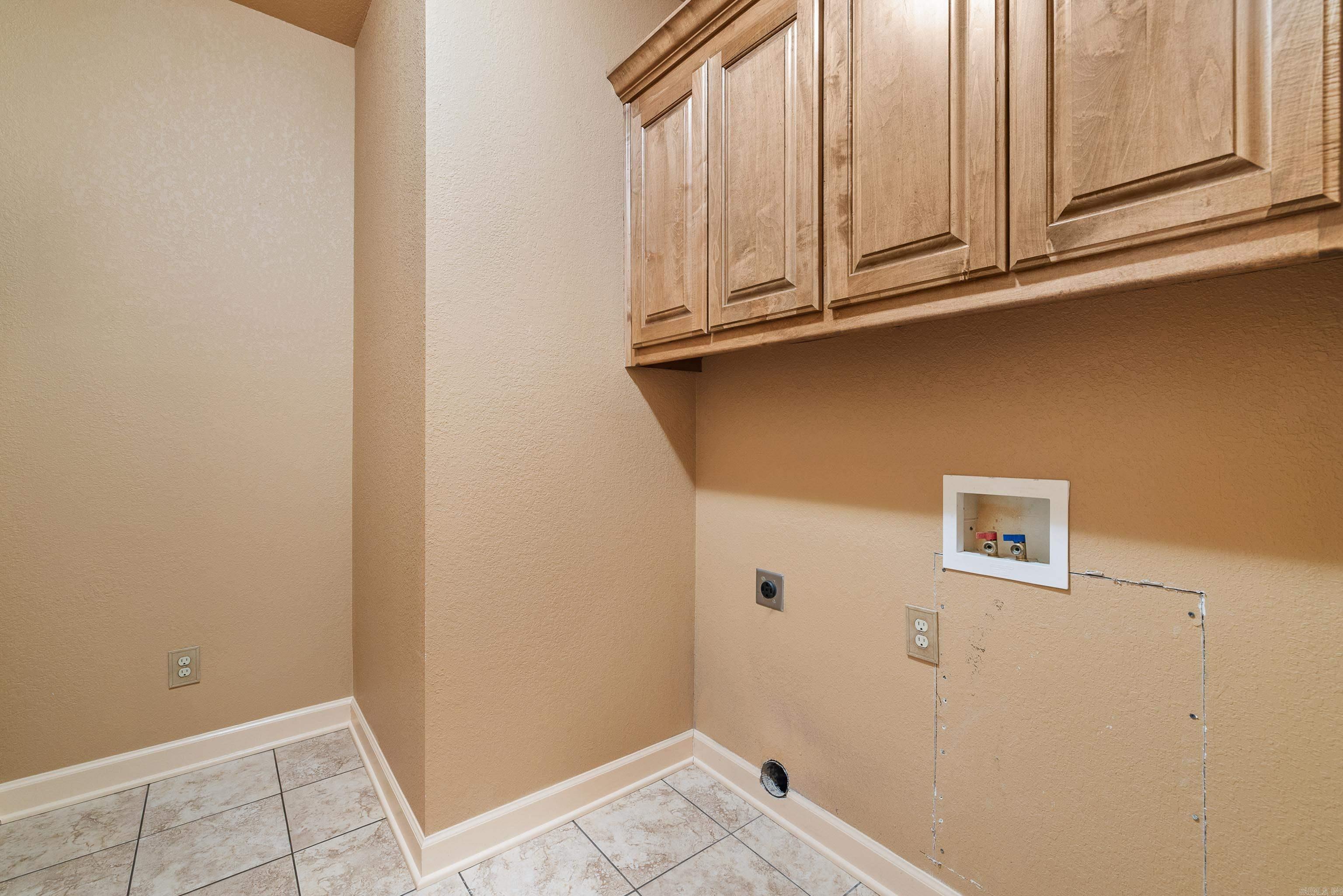 COLDWATER CREEK - Residential