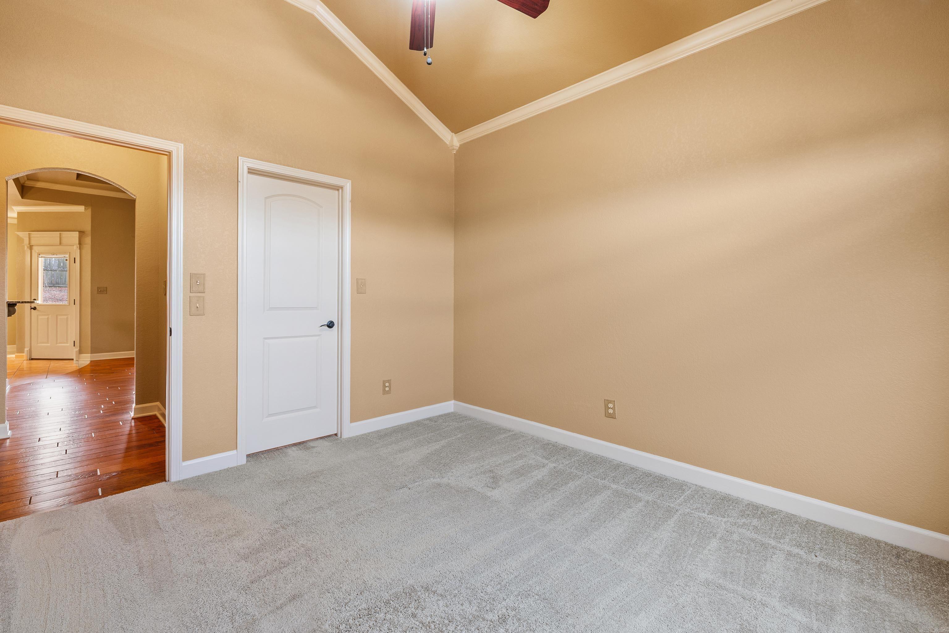 COLDWATER CREEK - Residential