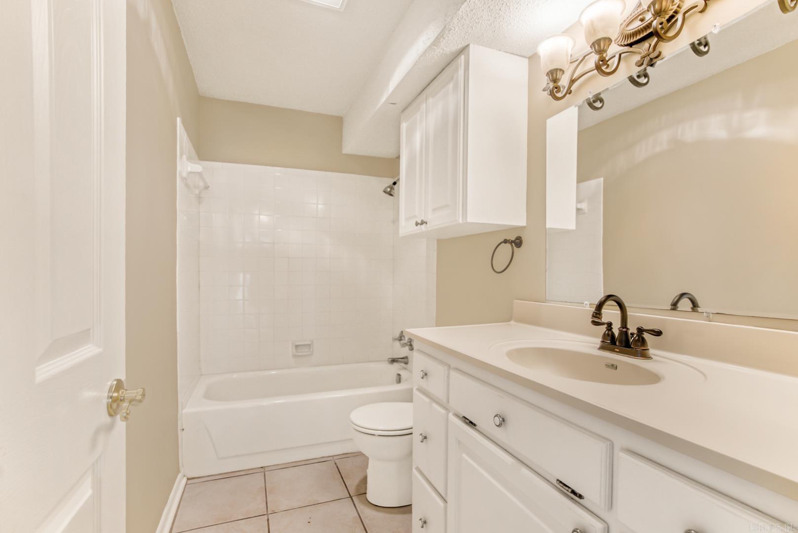 Forest Edge West Condo HPR - Residential Lease