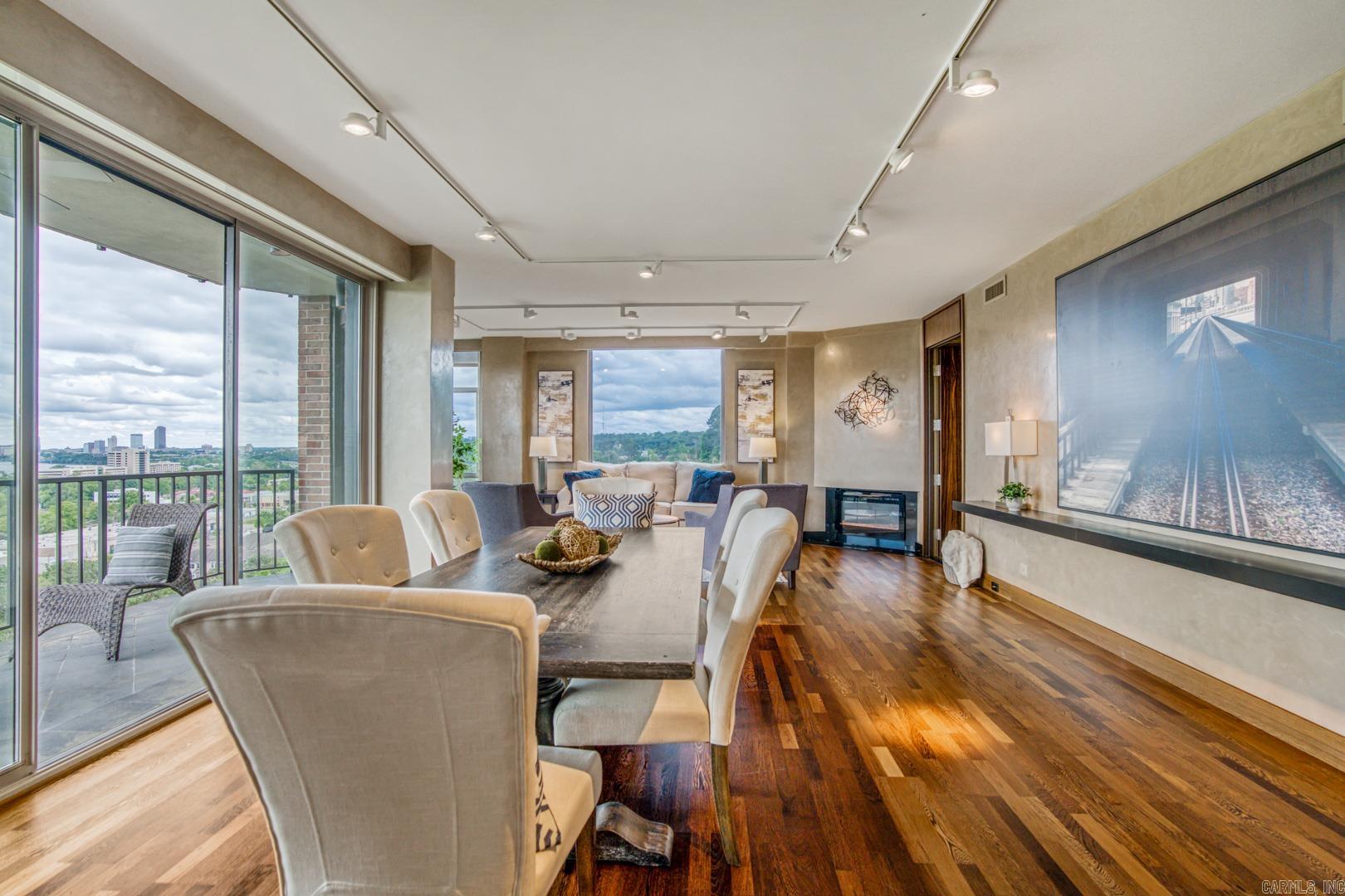 TREETOPS HPR - Residential