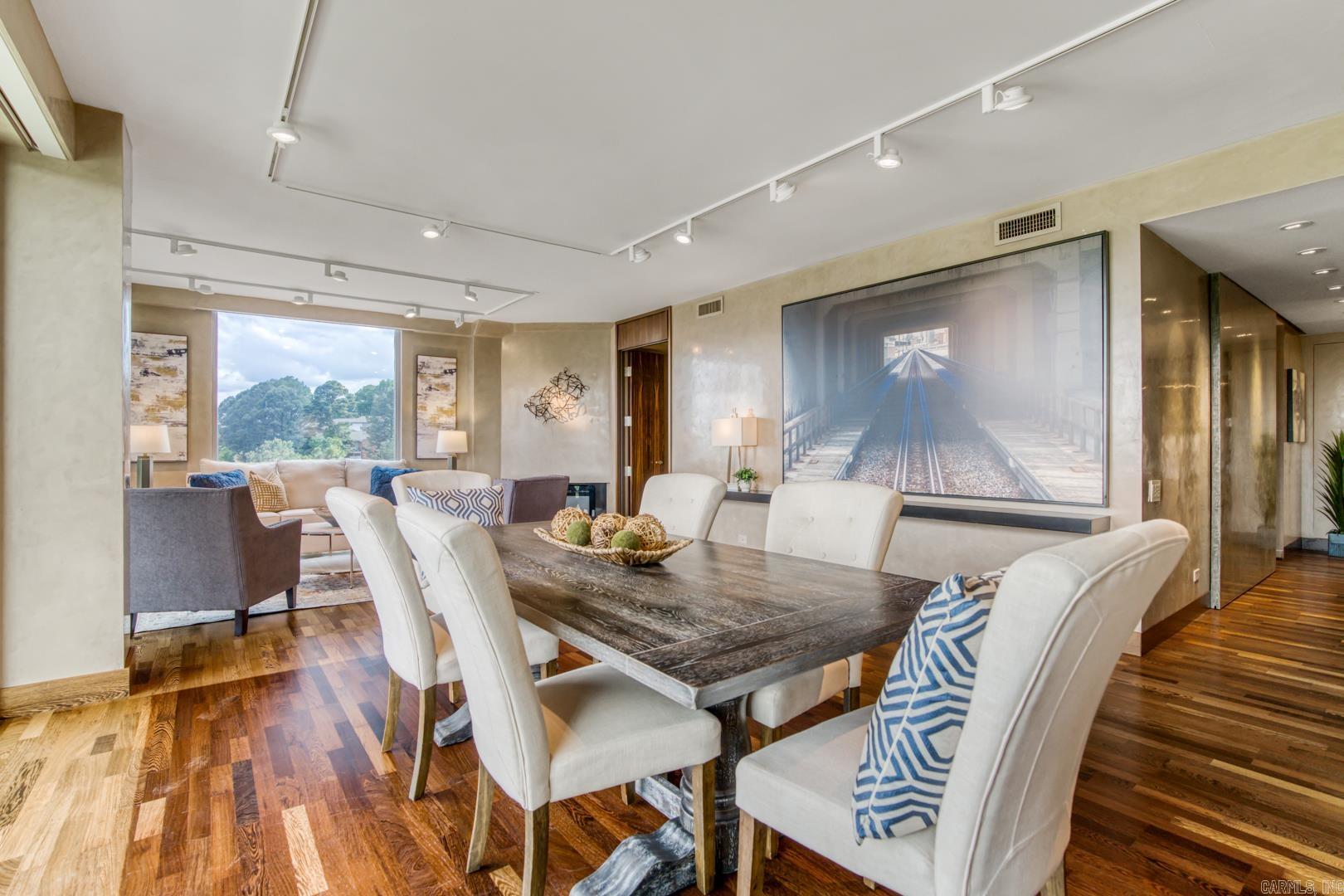 TREETOPS HPR - Residential