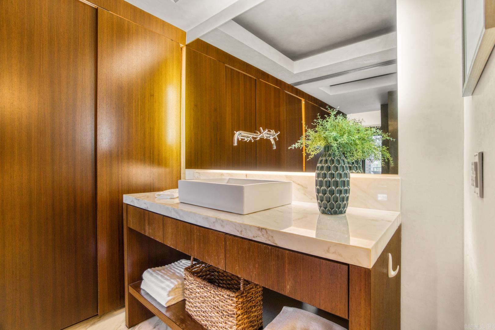 TREETOPS HPR - Residential