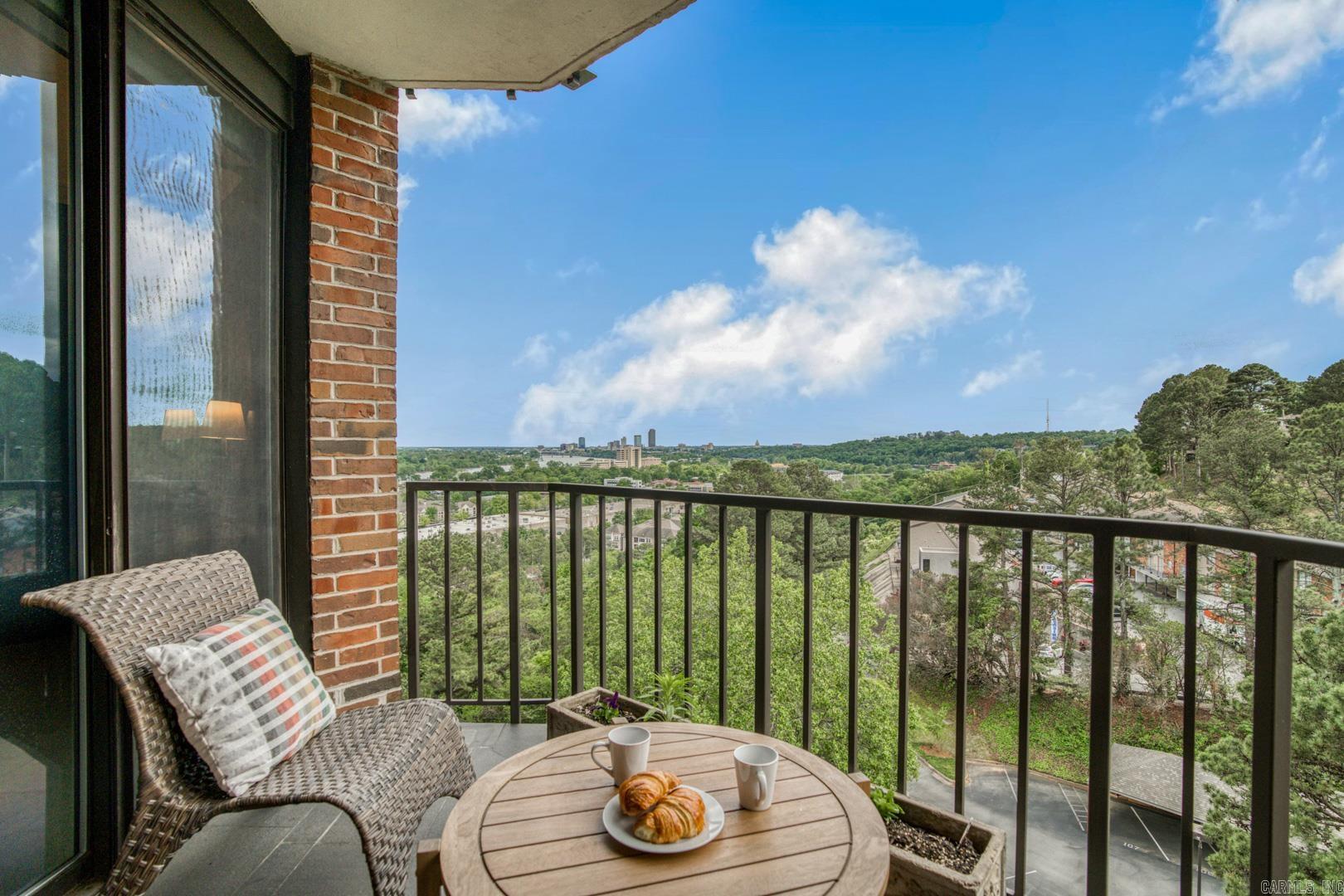 TREETOPS HPR - Residential