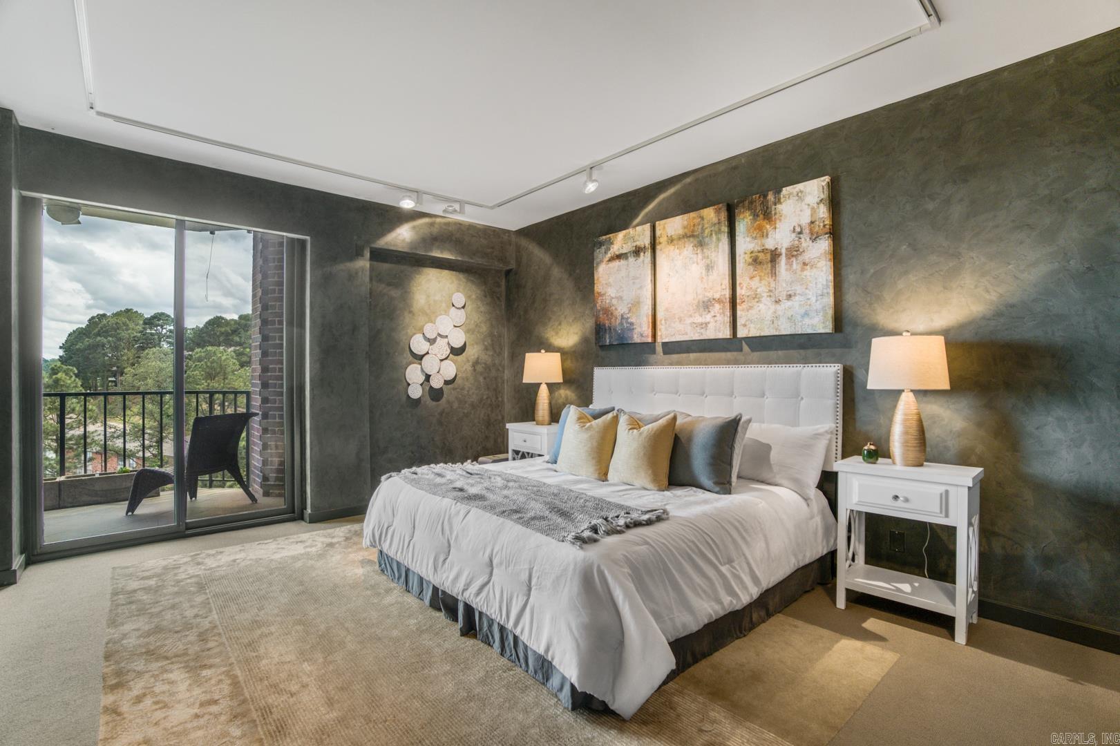 TREETOPS HPR - Residential