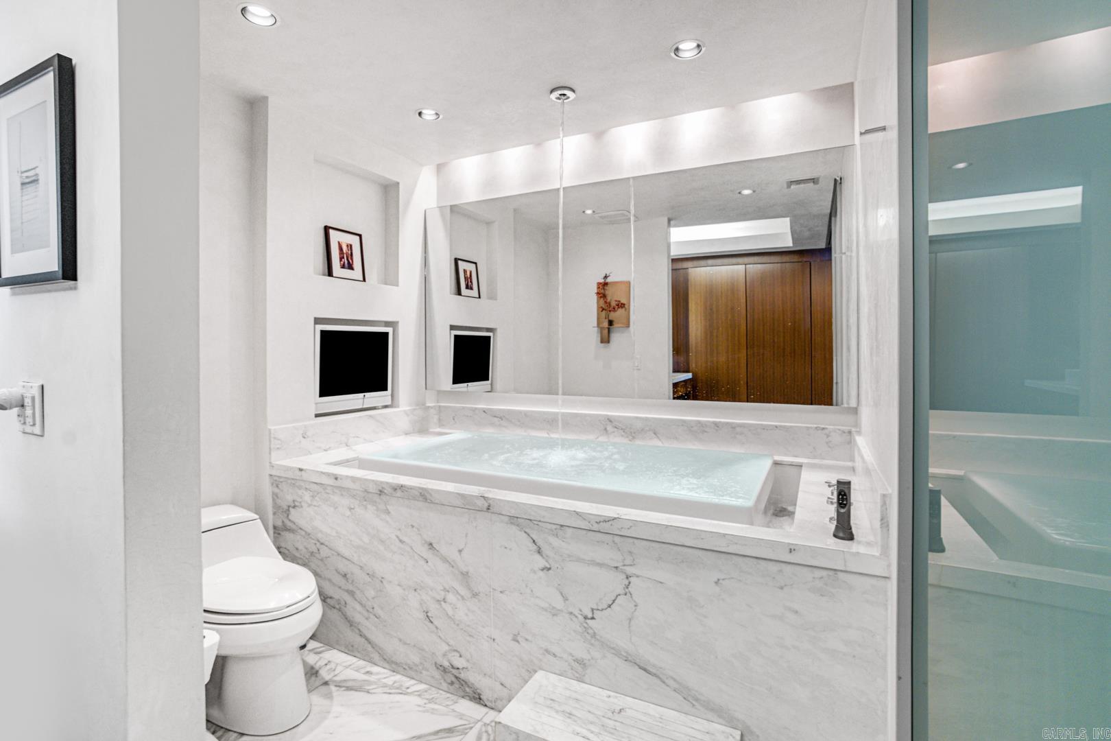 TREETOPS HPR - Residential