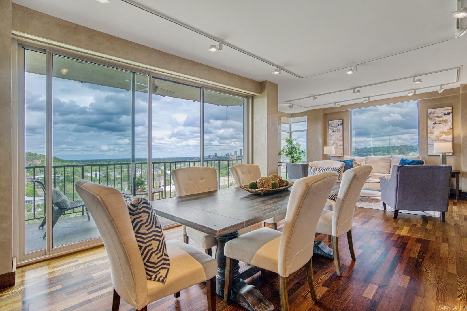 TREETOPS HPR - Residential