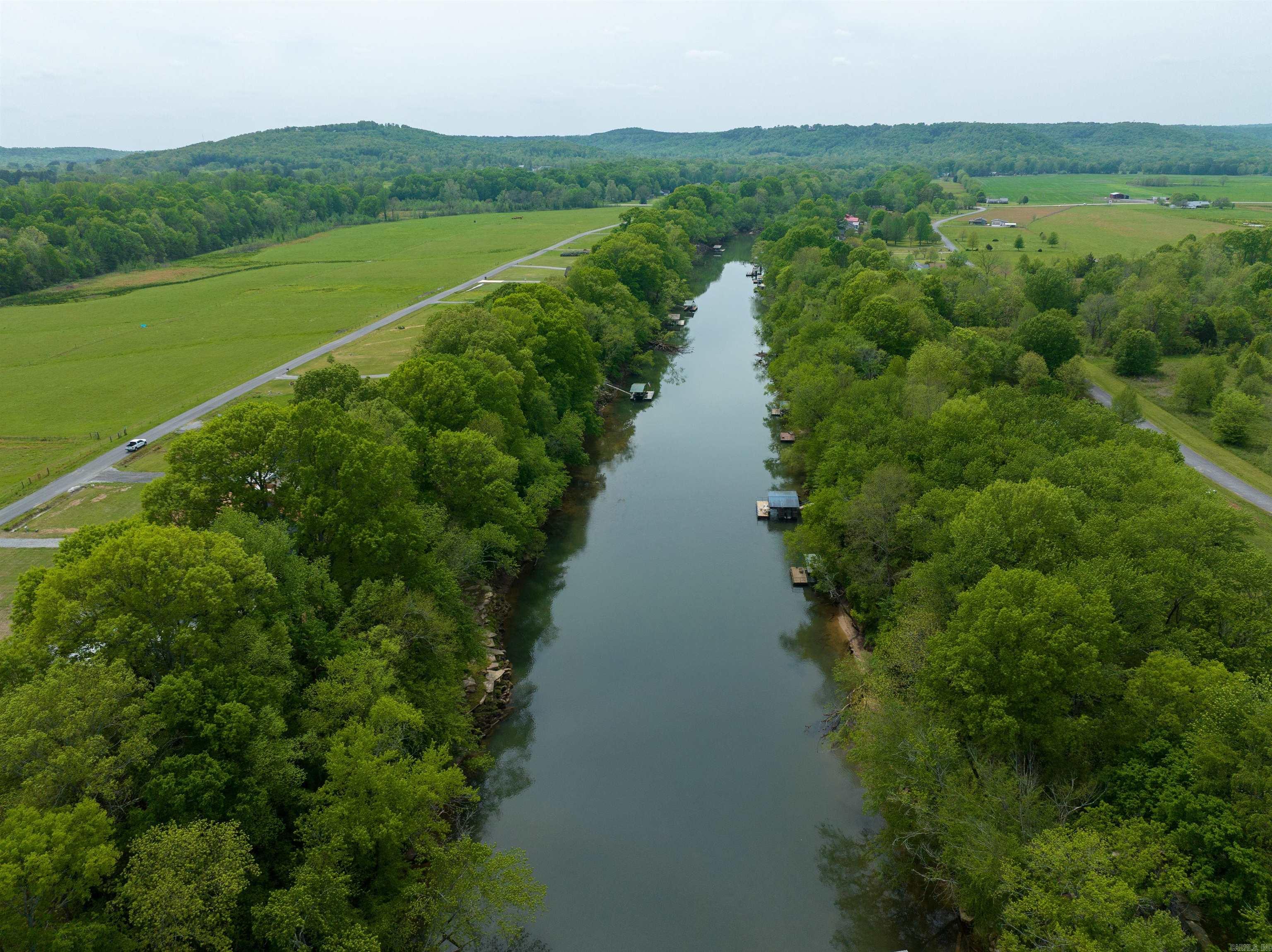 EAST RIVER DRIVE ESTATES - Residential