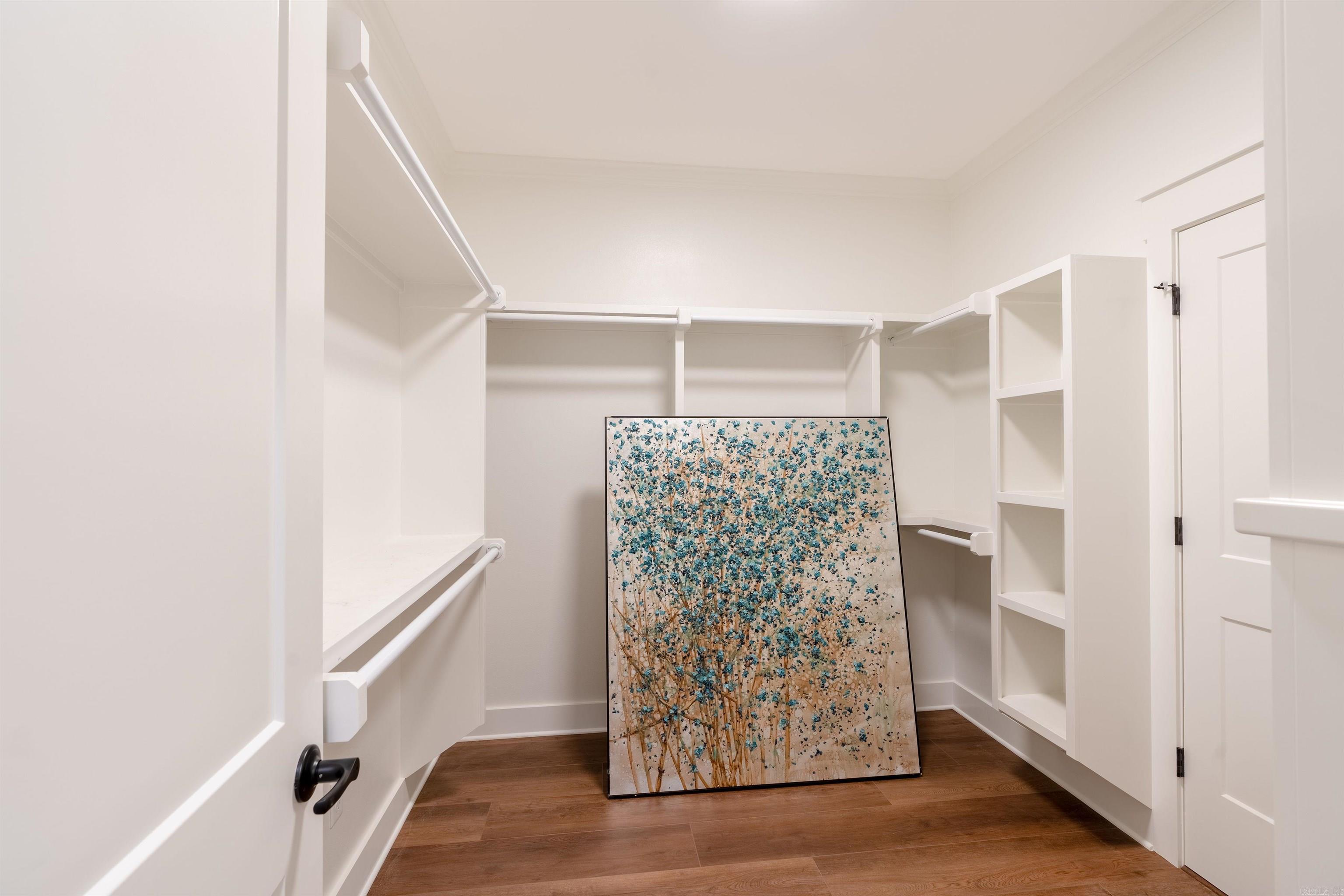 EAST RIVER DRIVE ESTATES - Residential