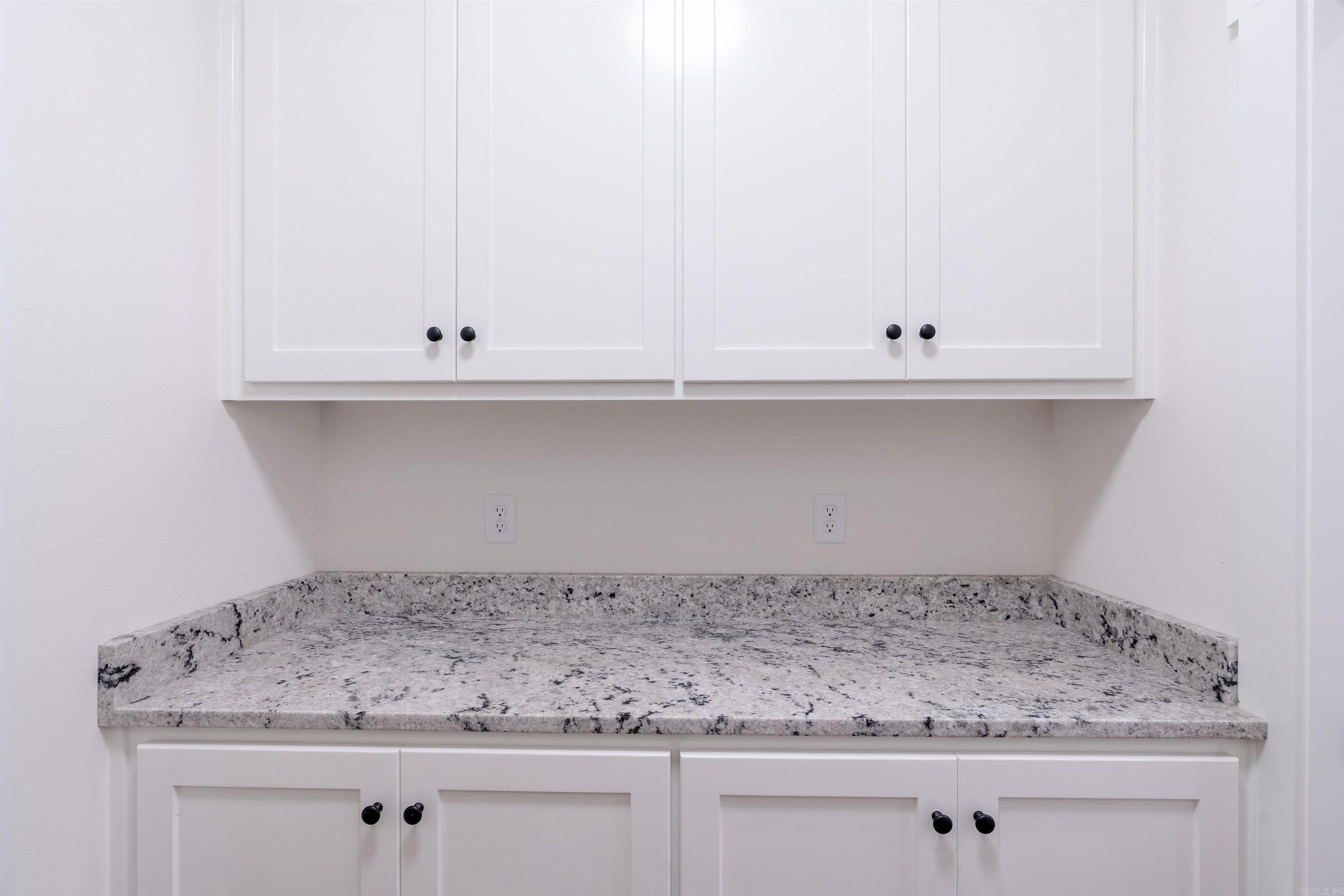 EAST RIVER DRIVE ESTATES - Residential