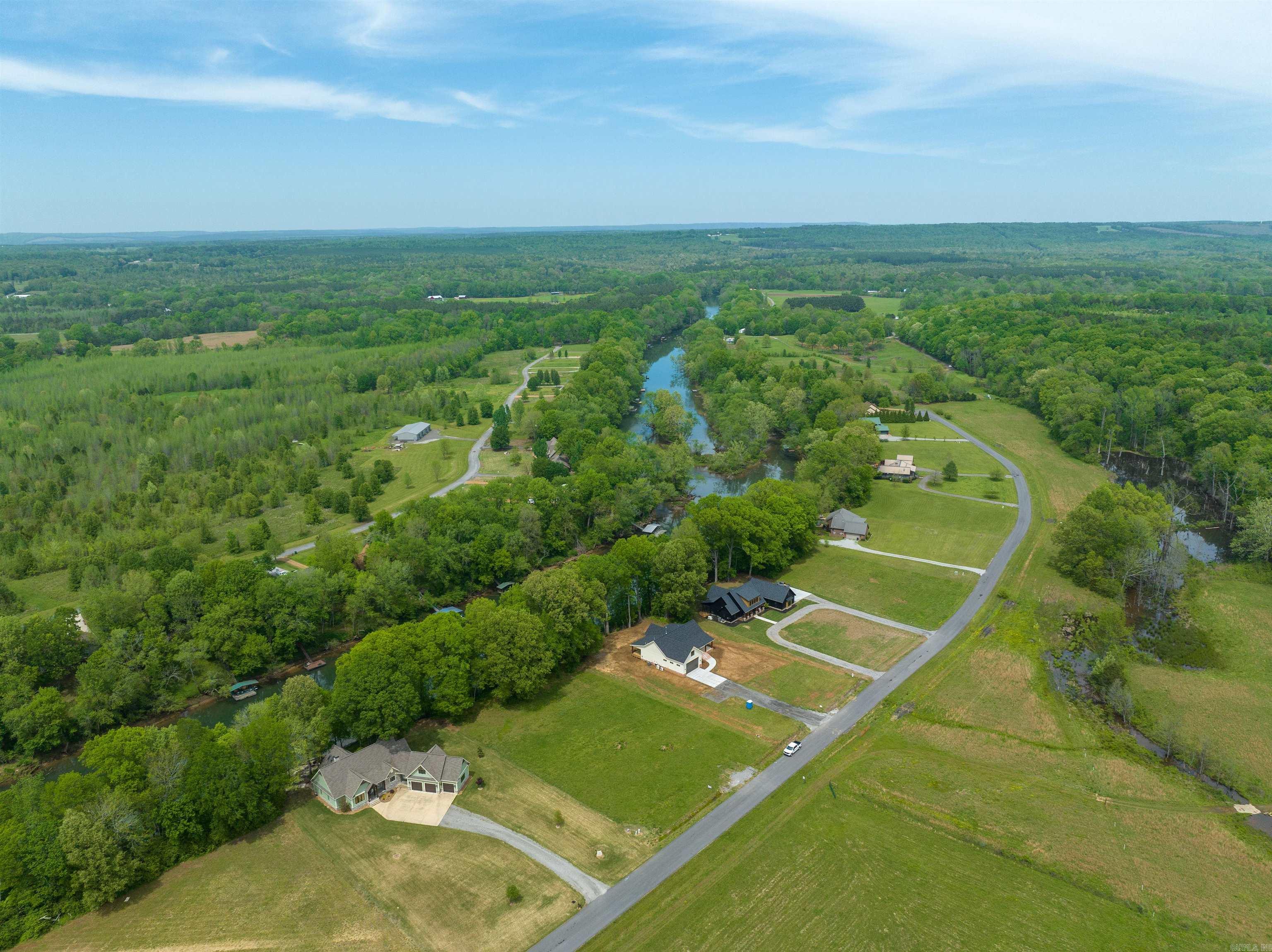 EAST RIVER DRIVE ESTATES - Residential